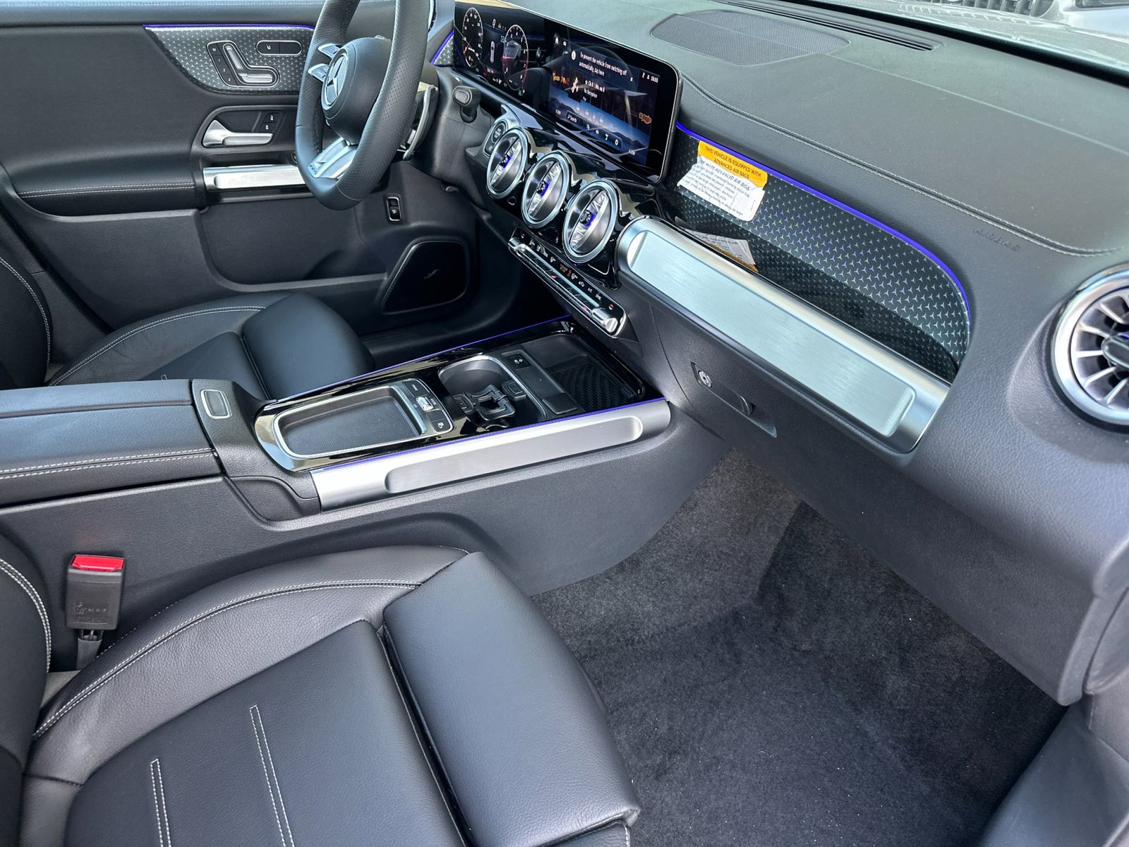 2024 Mercedes-Benz GLB GLB35 AMG - Photo 16