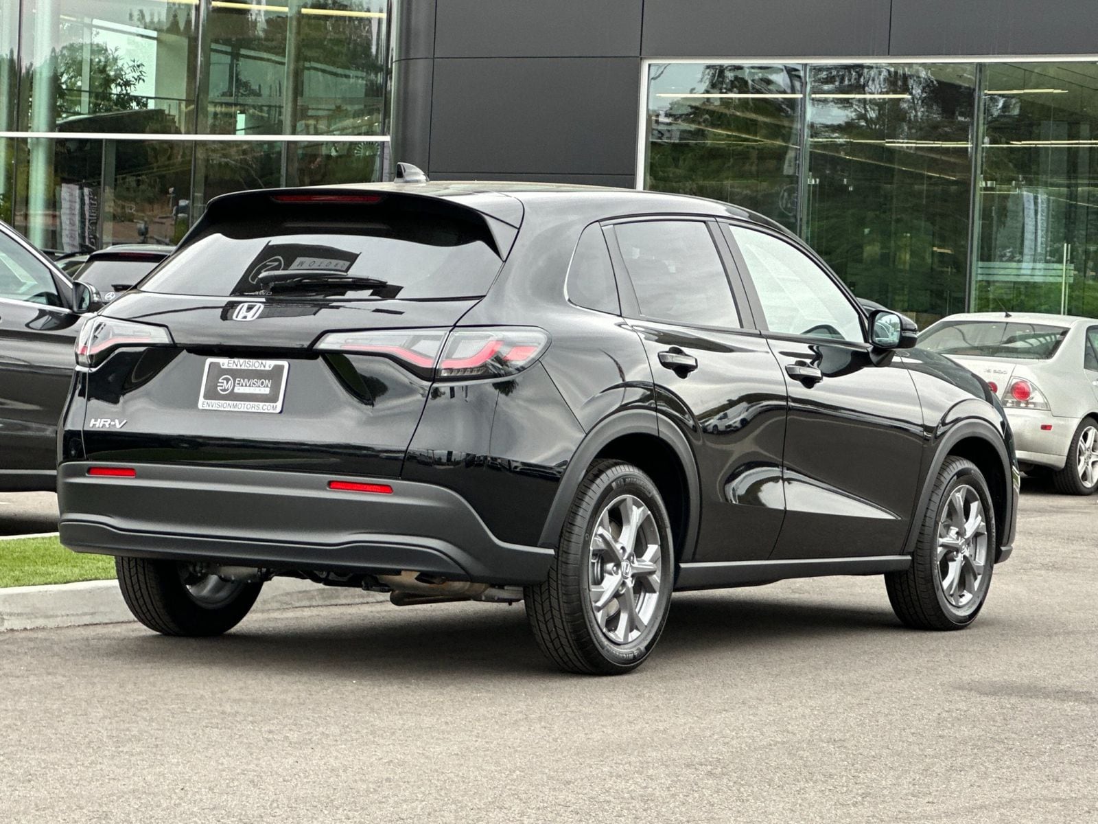 2026 Honda HR-V LX photo 2