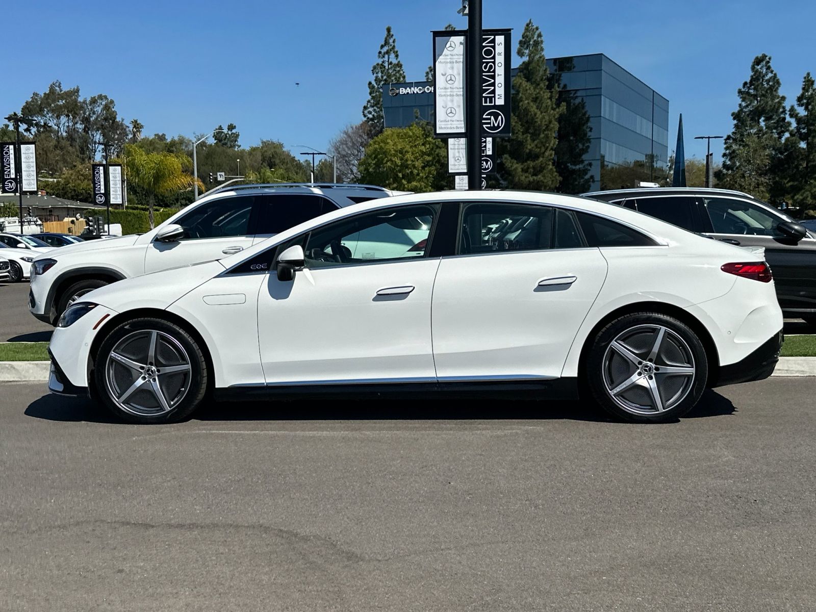 2024 Mercedes-Benz EQE 350 4MATIC photo 6