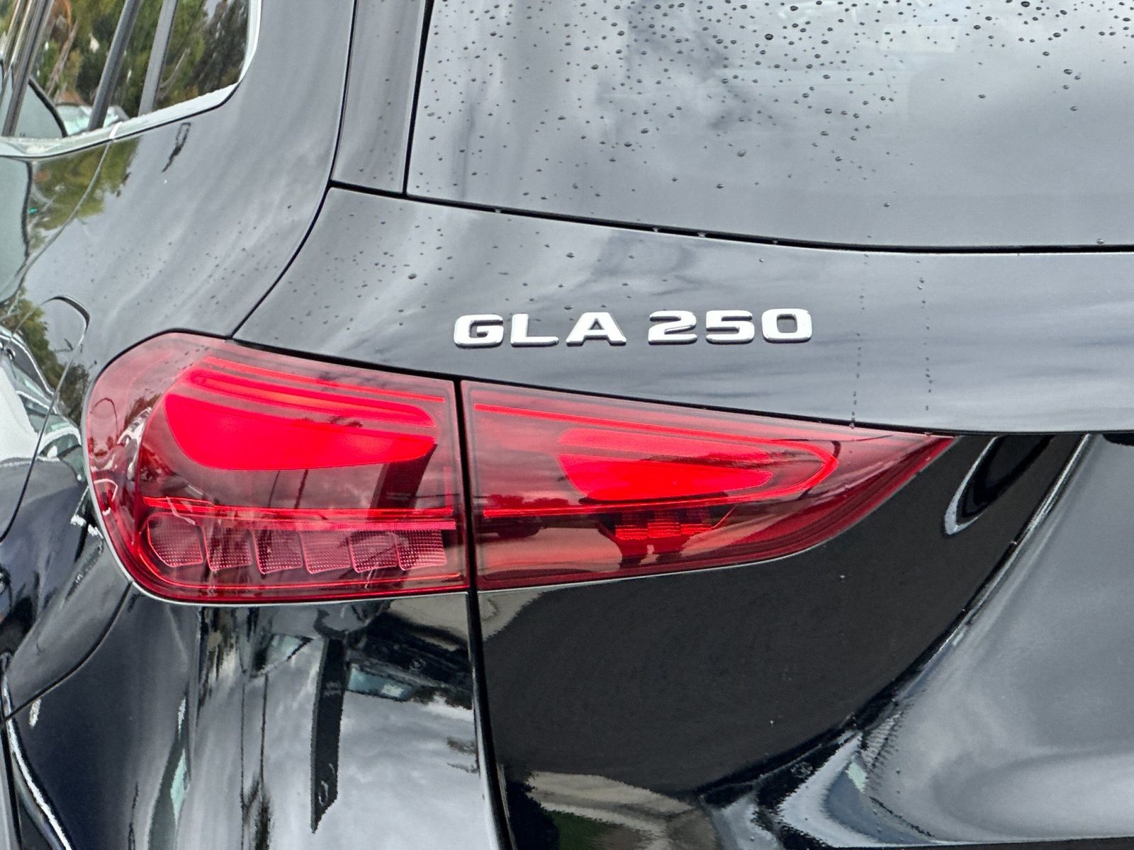 2025 Mercedes-Benz GLA GLA250 - Photo 32