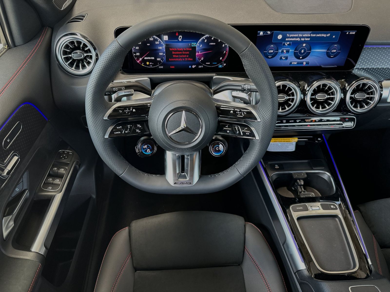 2025 Mercedes-Benz GLB GLB35 AMG - Photo 15