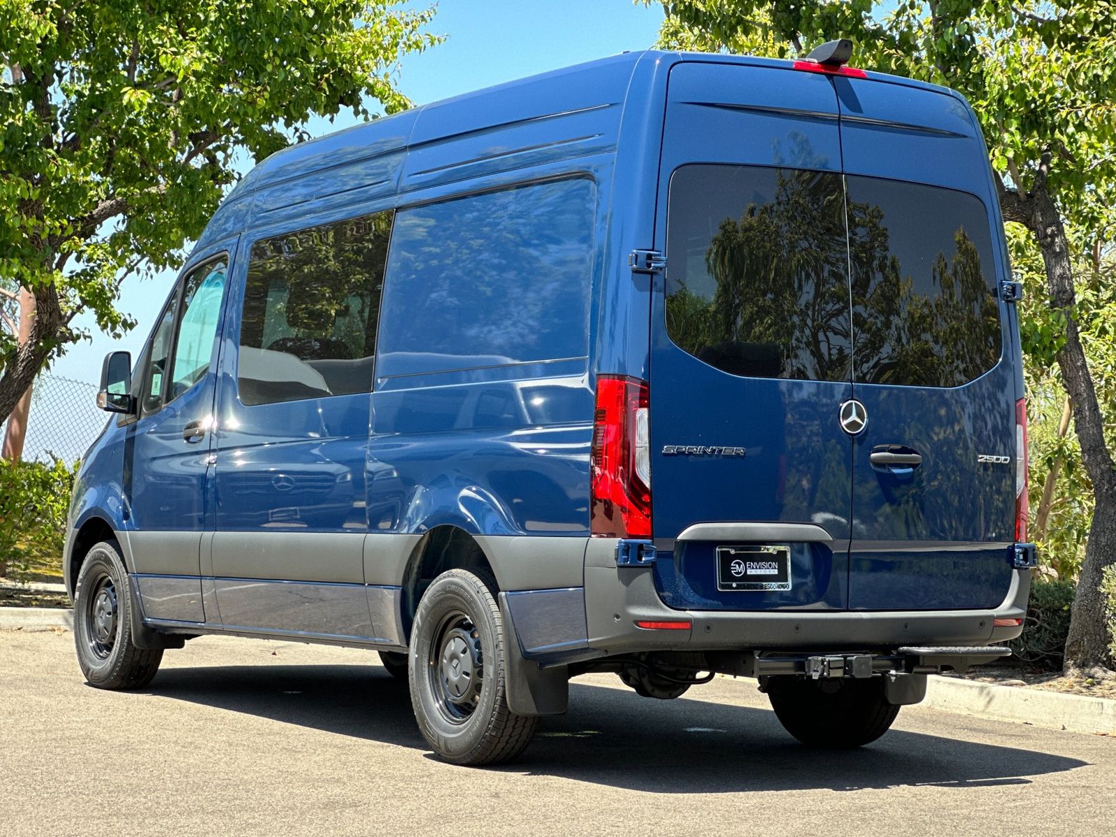 2024 Mercedes-Benz Sprinter 2500 Standard Roof 4-Cyl Diesel photo 4
