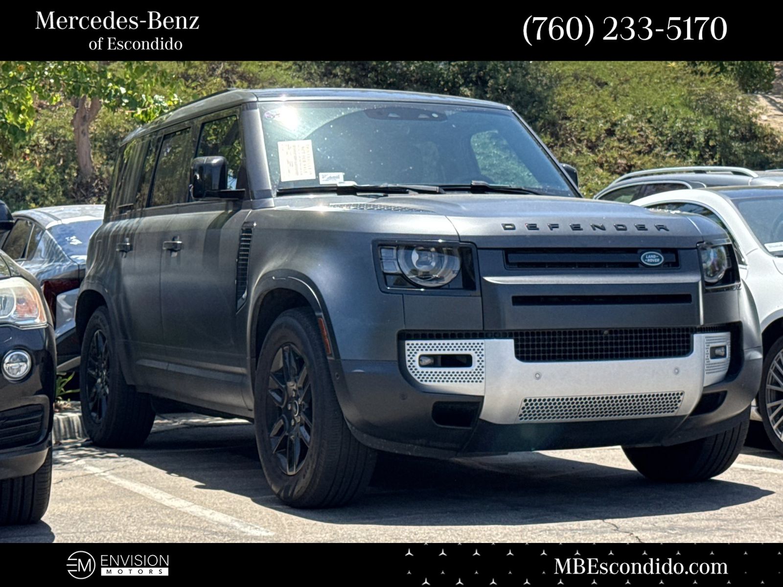 2025 Land Rover Defender 110 S P300's photo