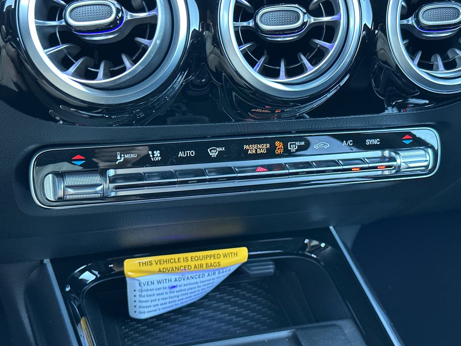 2025 Mercedes-Benz GLA GLA250 - Photo 22