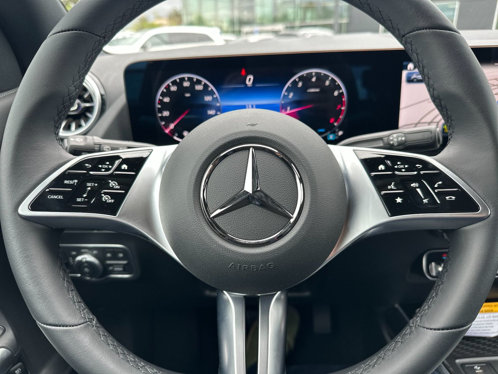 2025 Mercedes-Benz GLA GLA250 - Photo 25