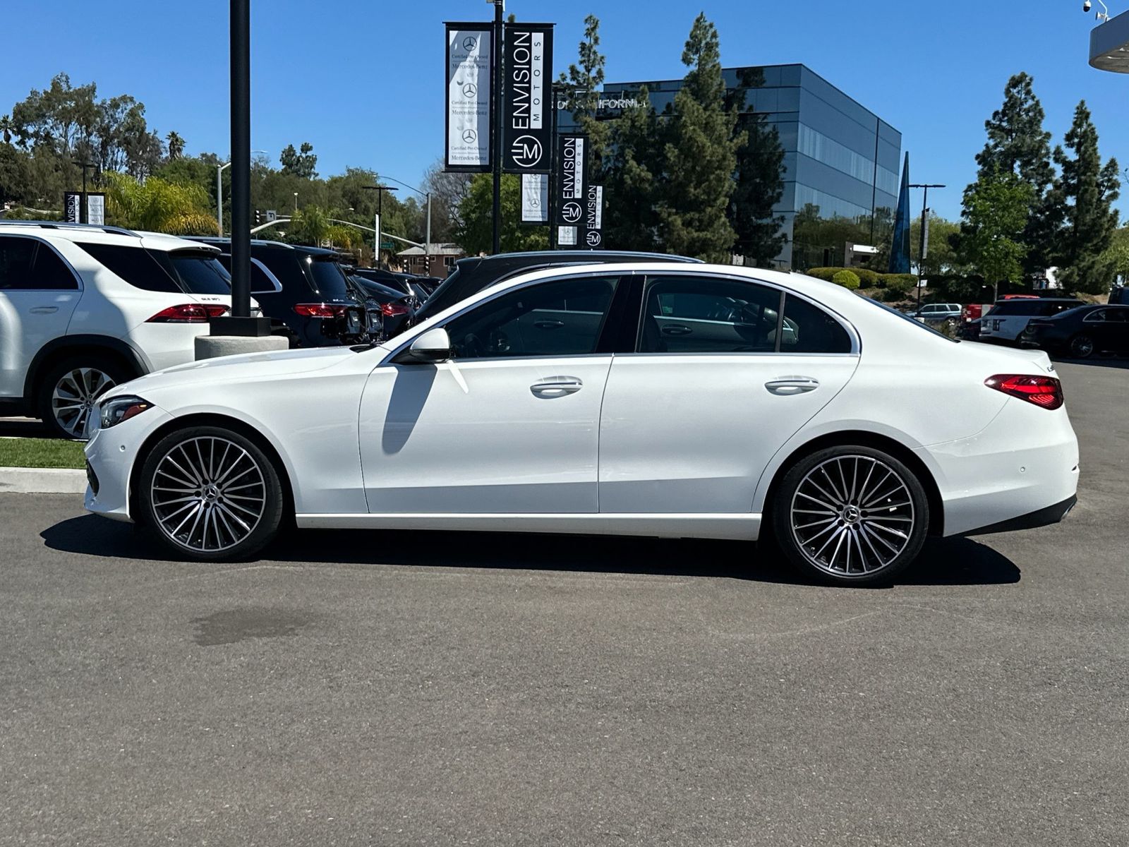 2025 Mercedes-Benz C-Class C 300 4MATIC photo 6