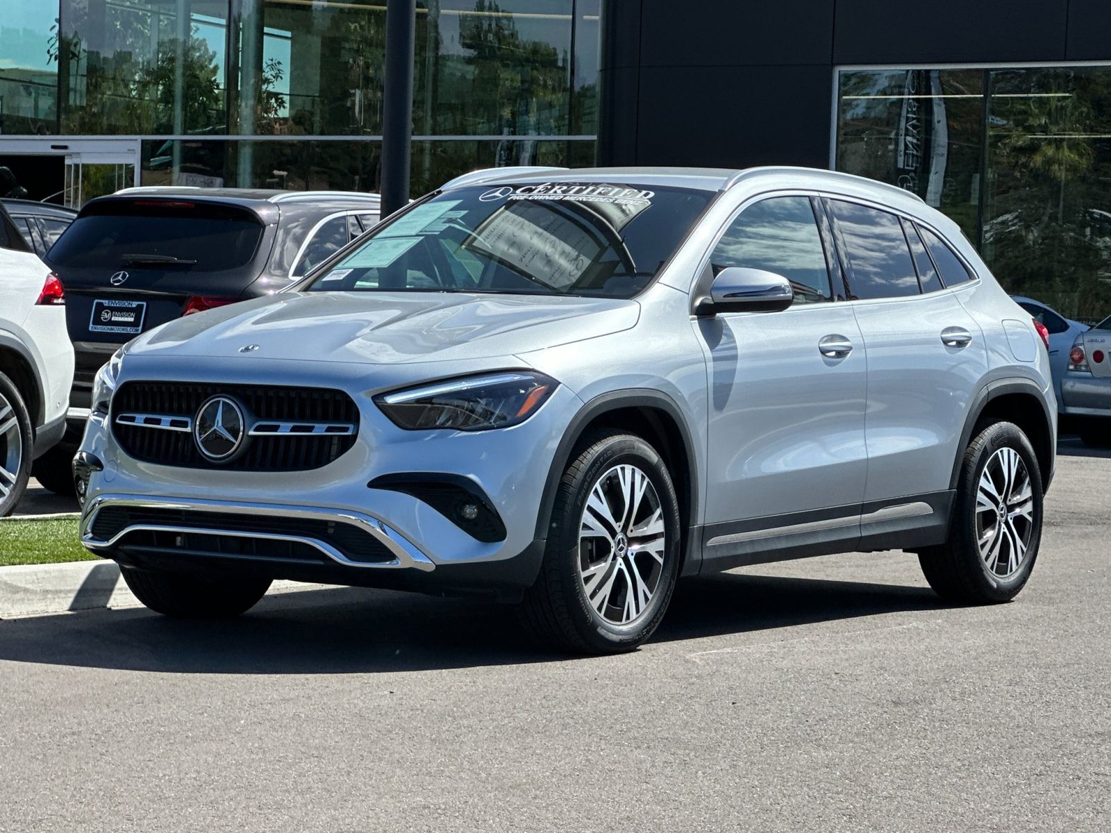 2026 Mercedes-Benz GLA 250 4MATIC photo 3