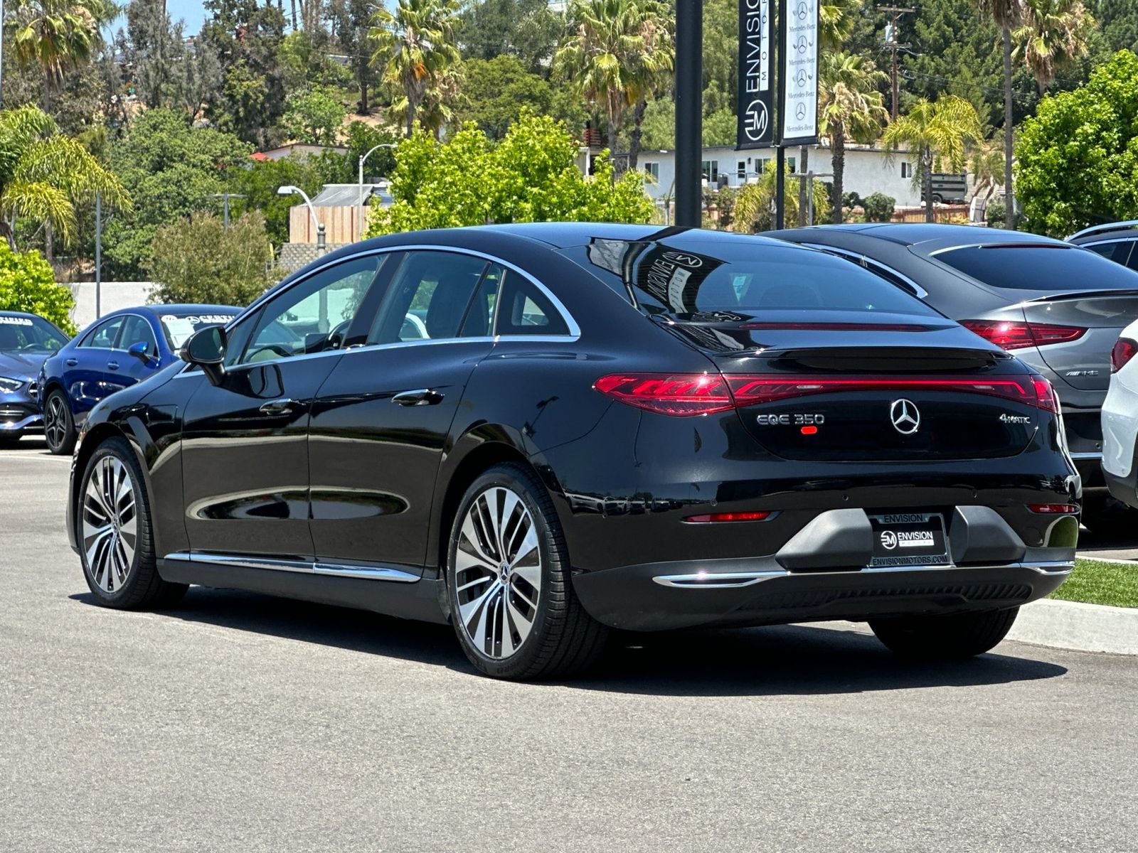 2024 Mercedes-Benz EQE 350 4MATIC photo 4