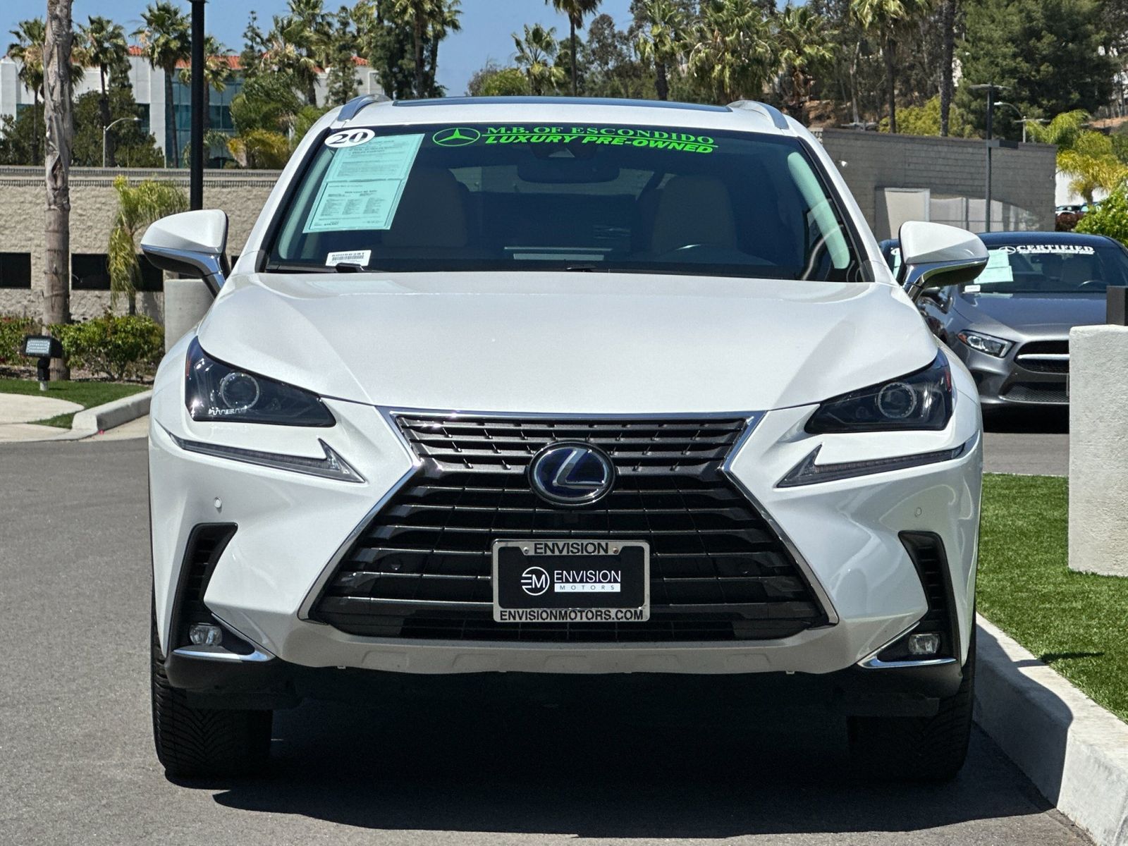 2020 LEXUS NX 300h photo 3