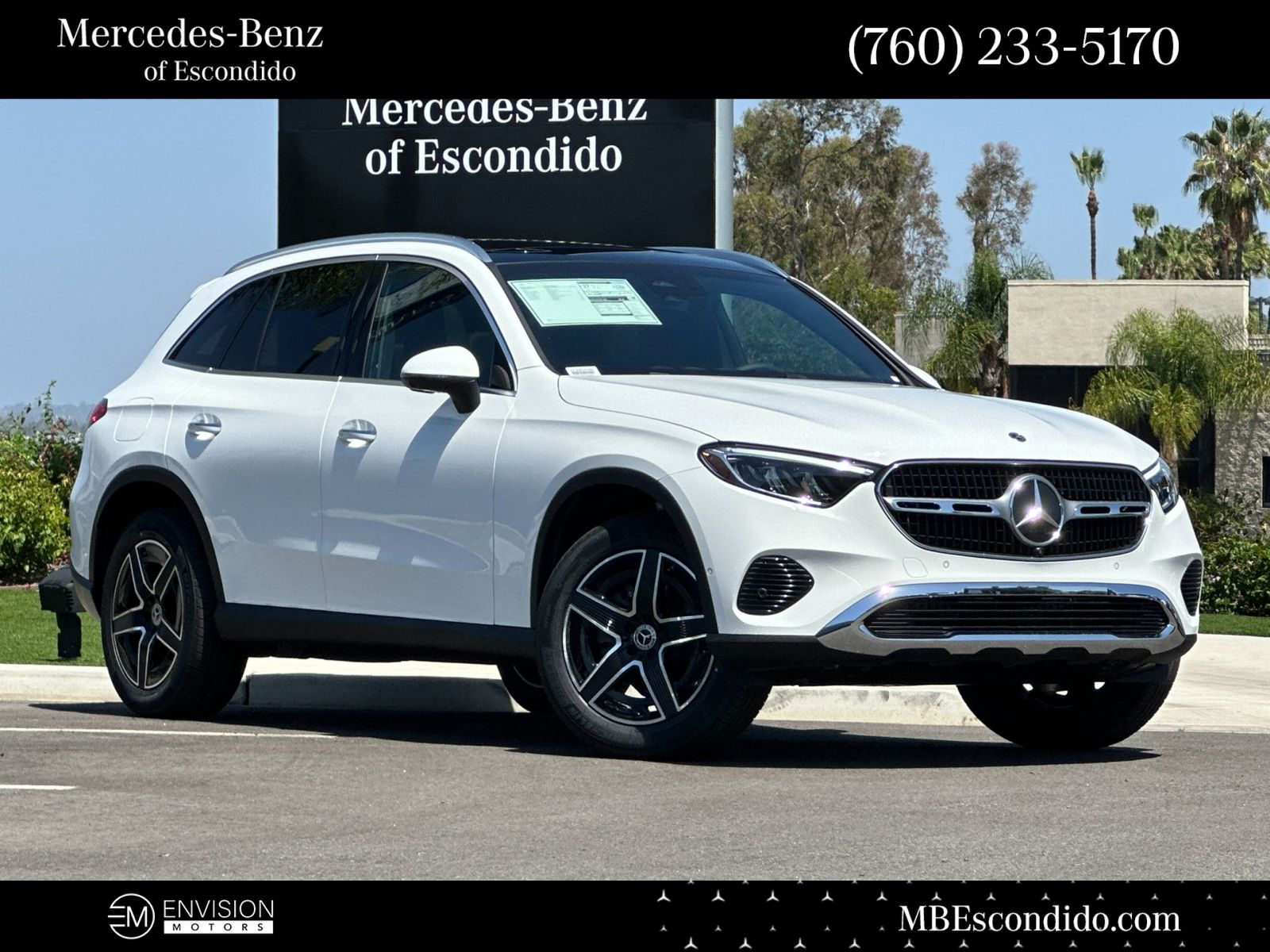 2026 Mercedes-Benz GLC GLC 300's photo