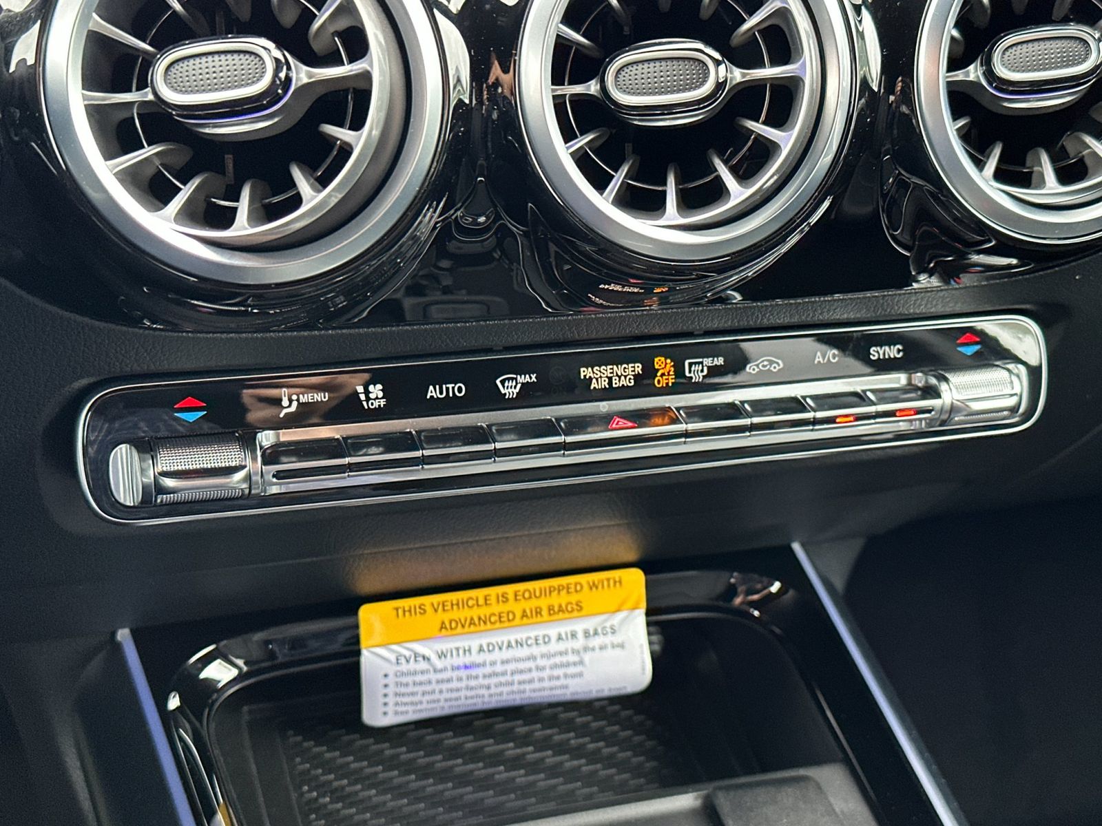 2025 Mercedes-Benz GLA GLA250 - Photo 22