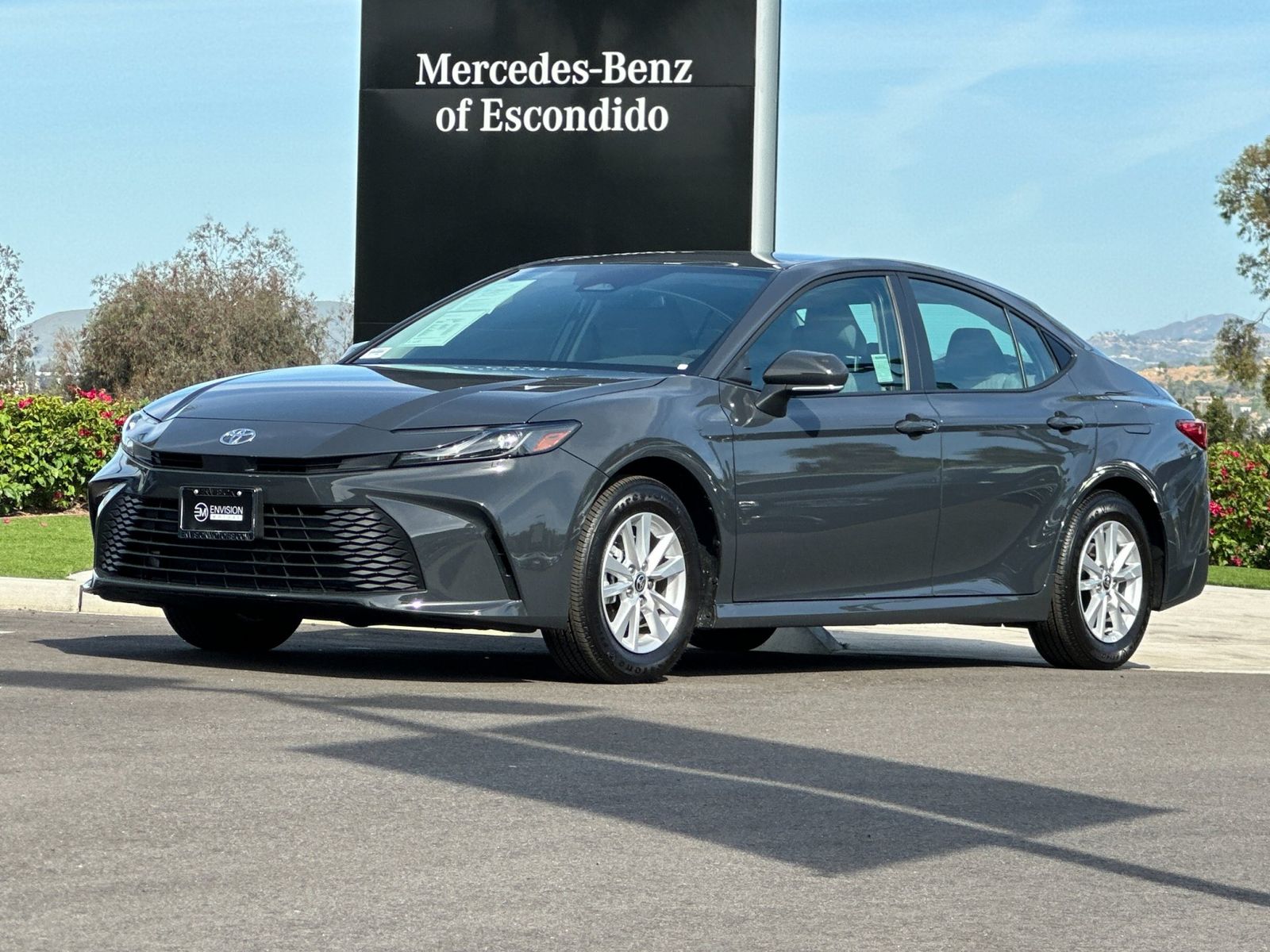 2026 Toyota Camry LE photo 6
