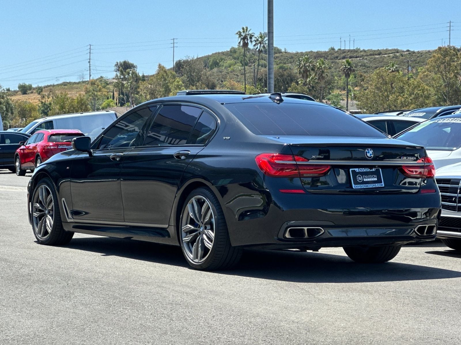 2019 BMW M760i xDrive photo 4