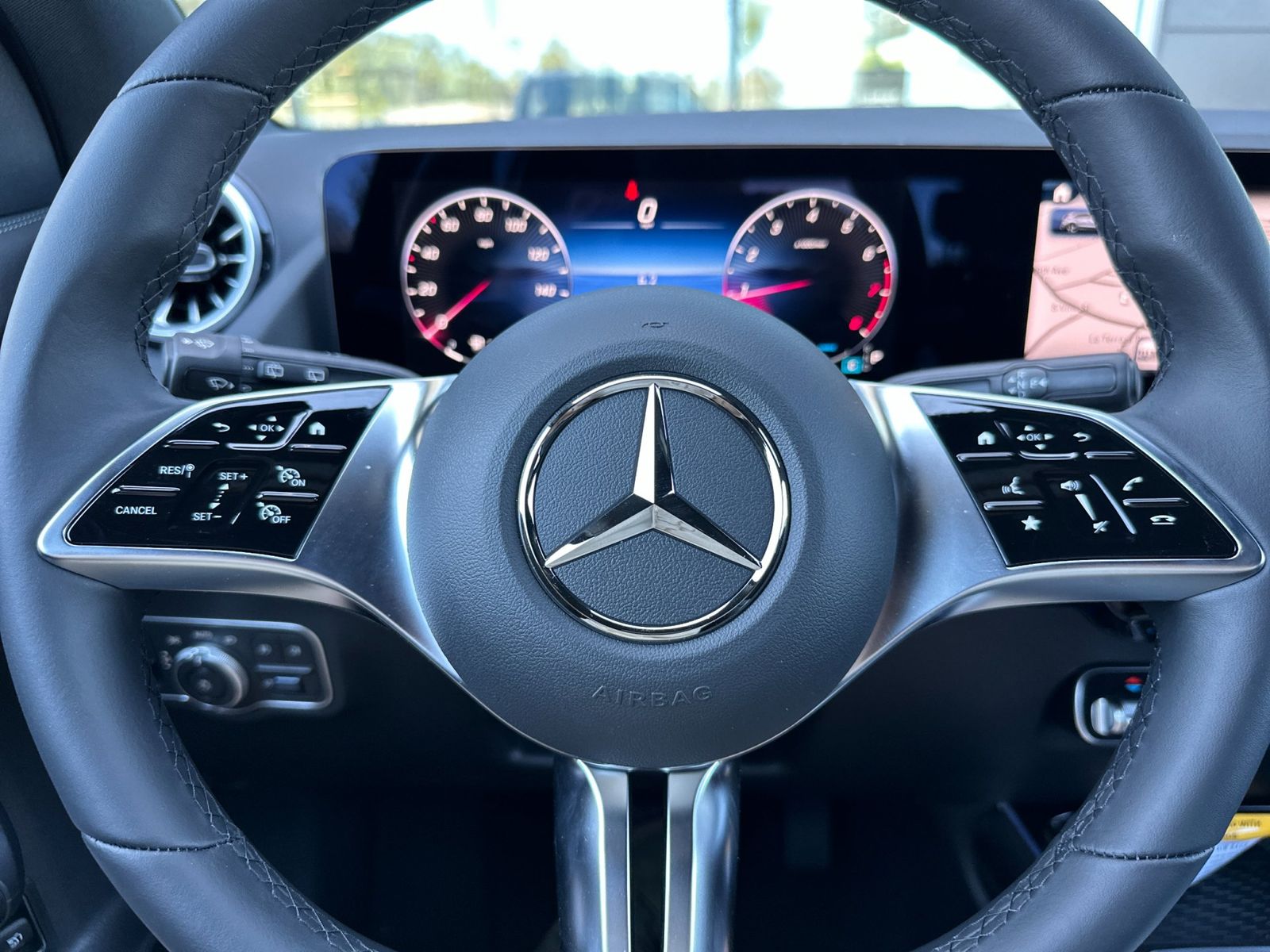 2025 Mercedes-Benz GLA GLA250 - Photo 25