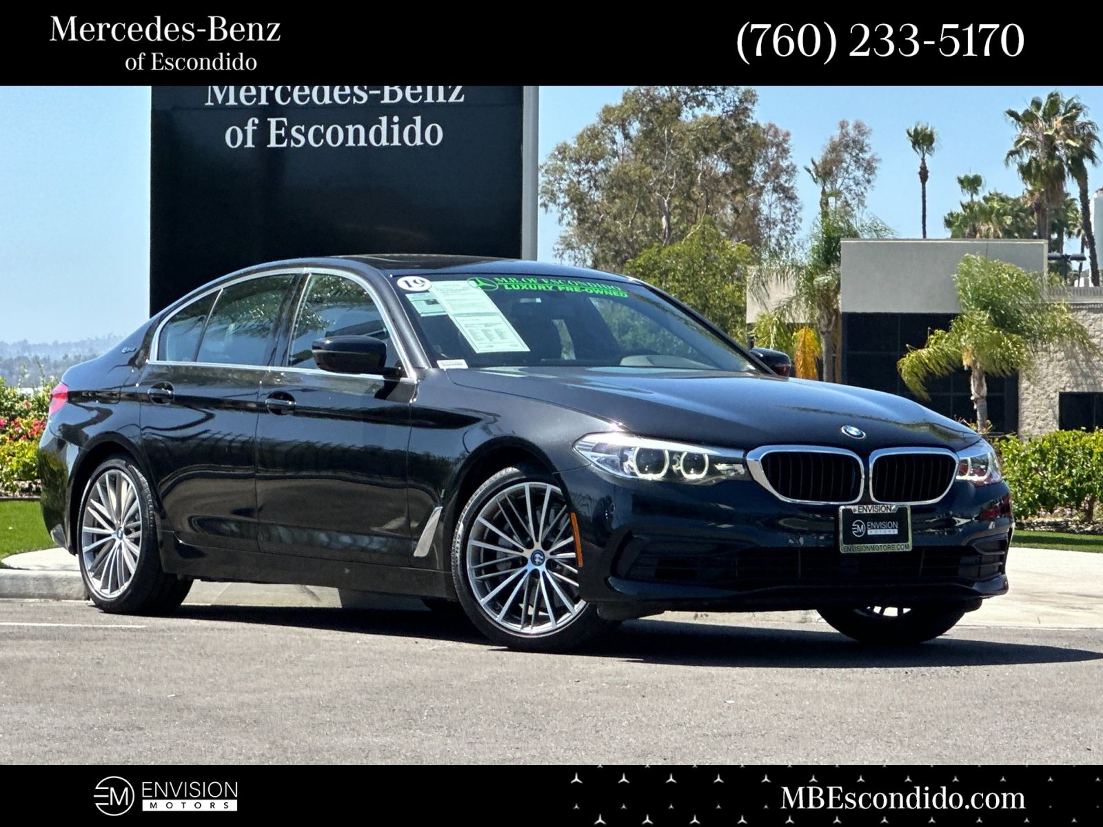 2019 BMW 5 Series 530e iPerformance Sedan's photo