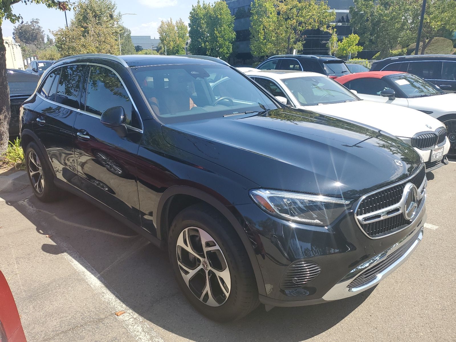2025 Mercedes-Benz GLC
