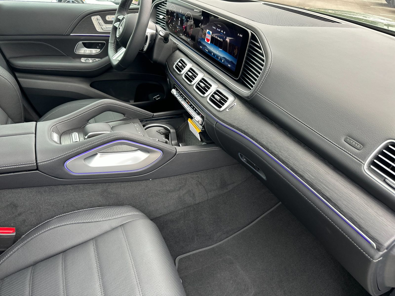 2025 Mercedes-Benz GLS Base - Photo 16
