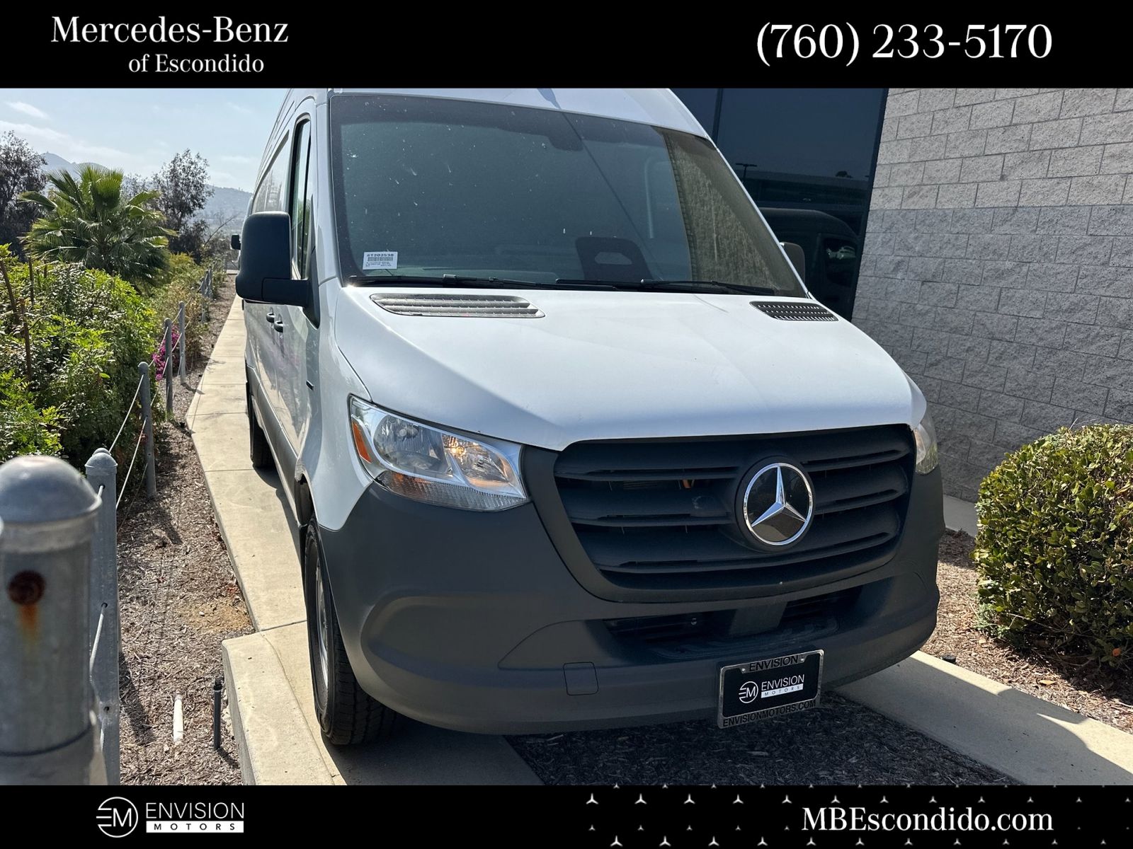 2025 Mercedes-Benz eSprinter 2500 170 WB High Roof's photo