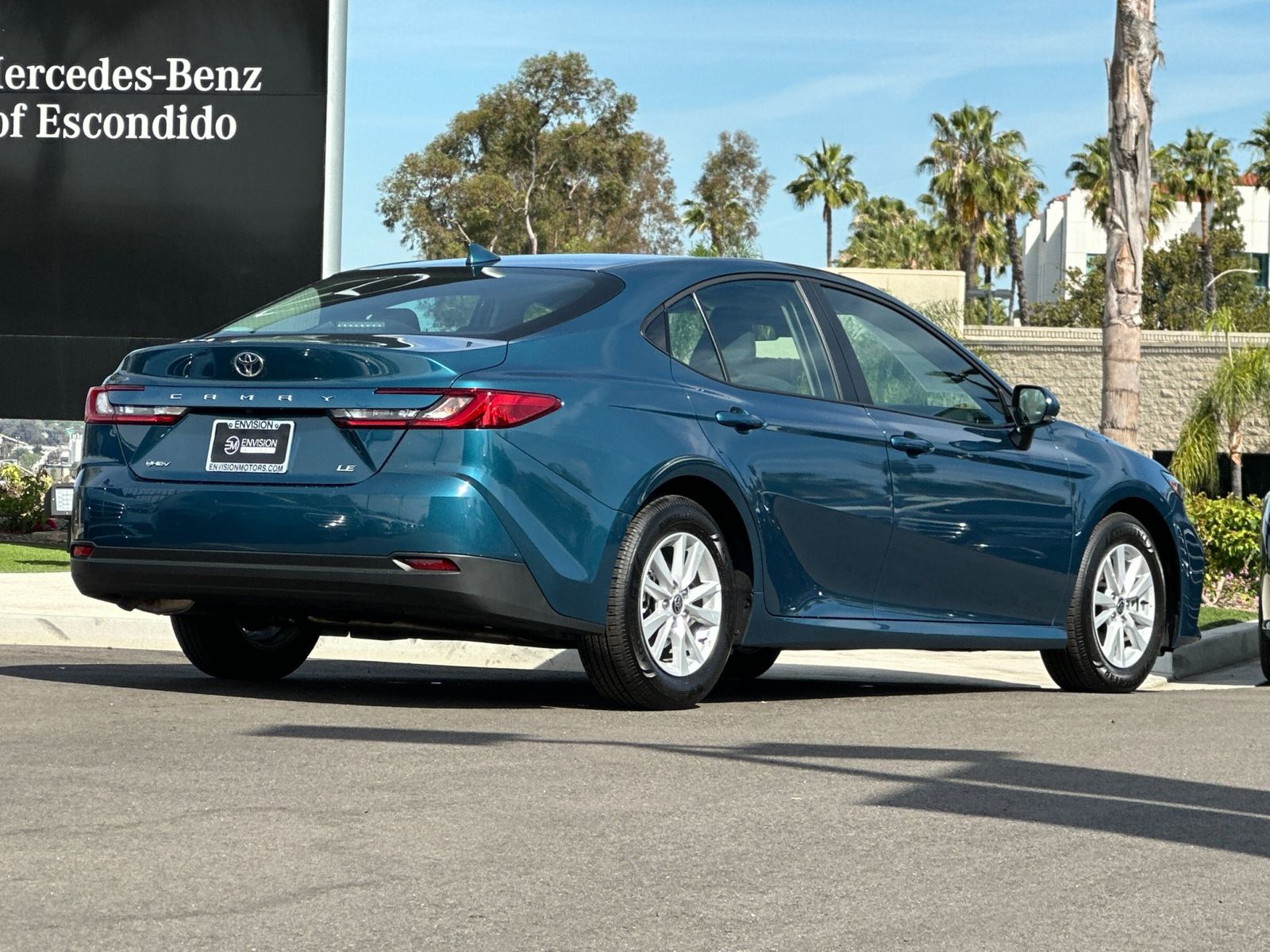 2026 Toyota Camry LE photo 2