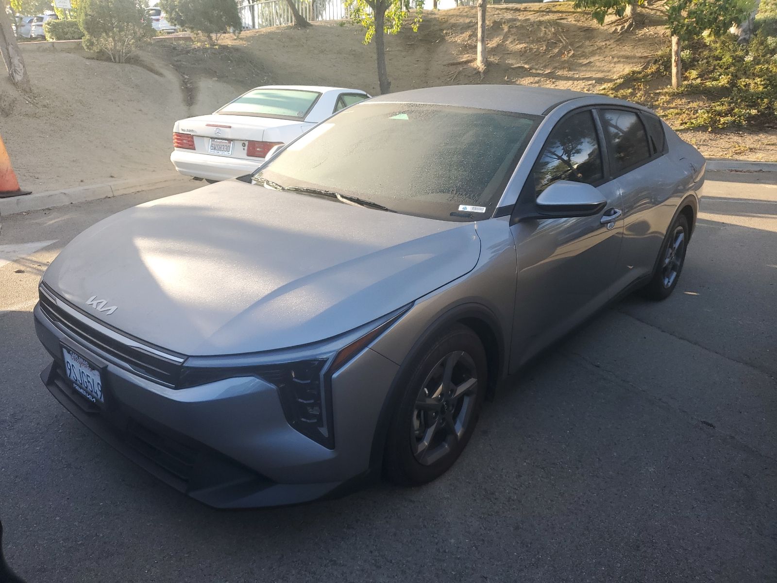 2025 Kia K4 LXS AT's photo