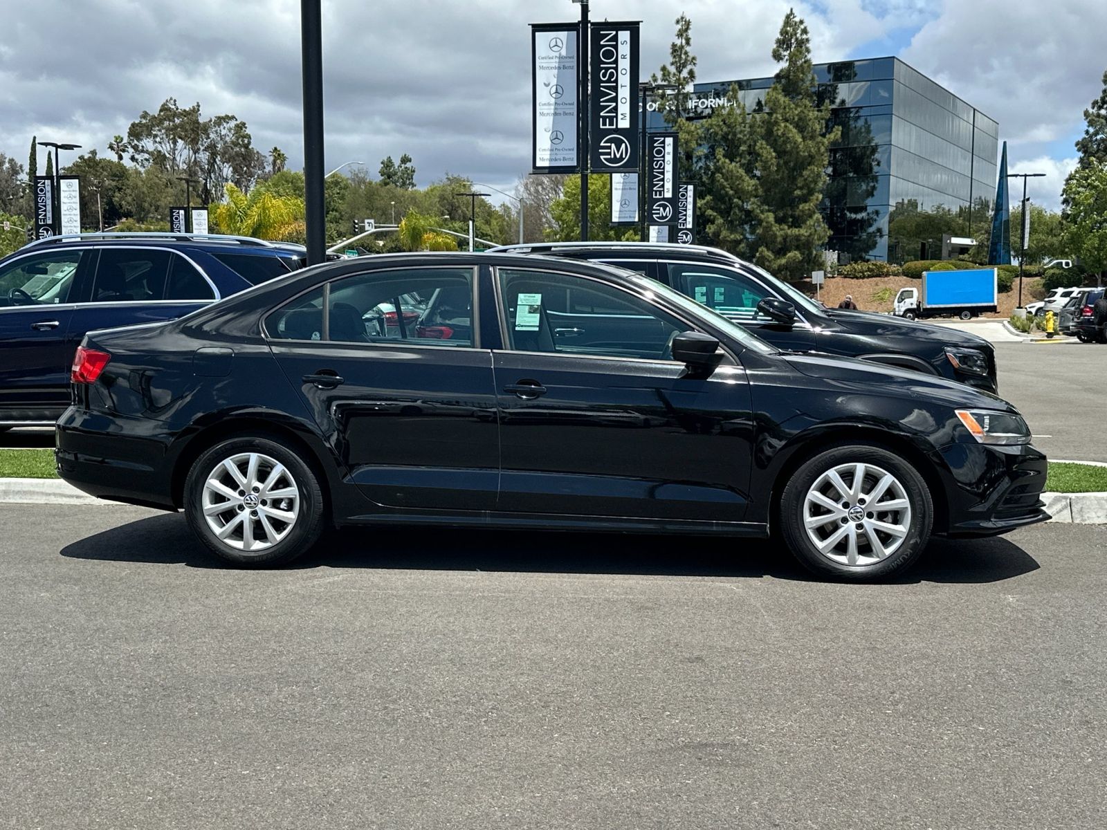 Used 2015 Volkswagen Jetta SE with VIN 3VWD17AJ3FM218130 for sale in Escondido, CA