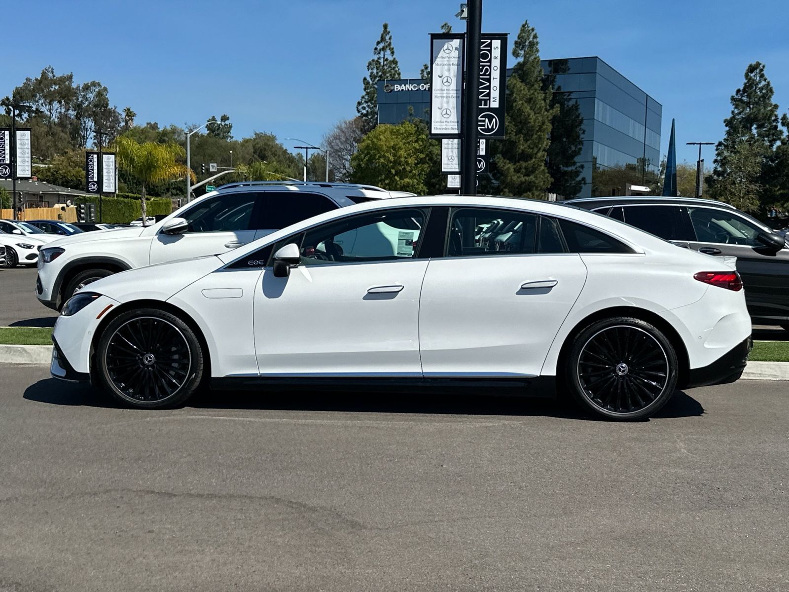 2024 Mercedes-Benz EQE 350 4MATIC photo 6