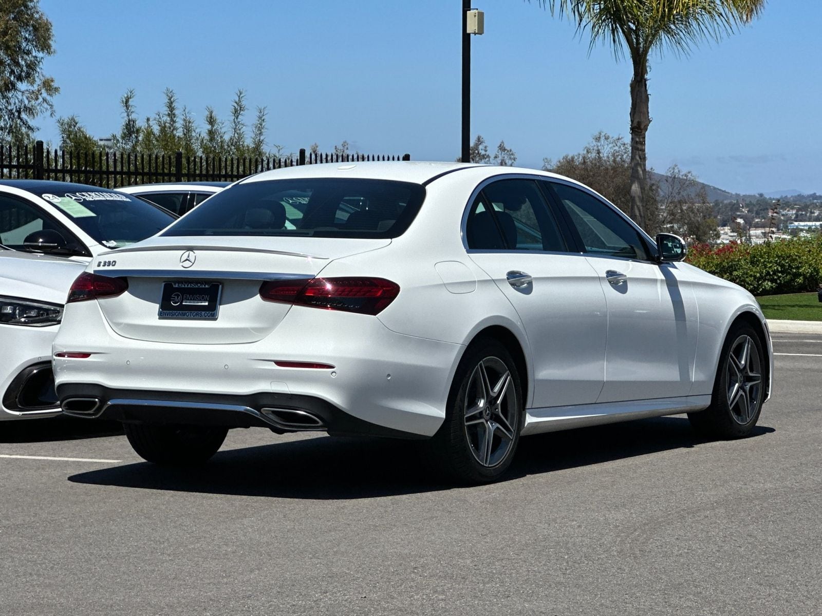 2022 Mercedes-Benz E-Class E 350 photo 2