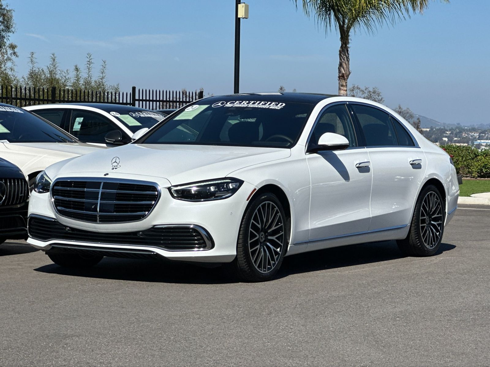 2024 Mercedes-Benz S-Class S 580 4MATIC photo 3