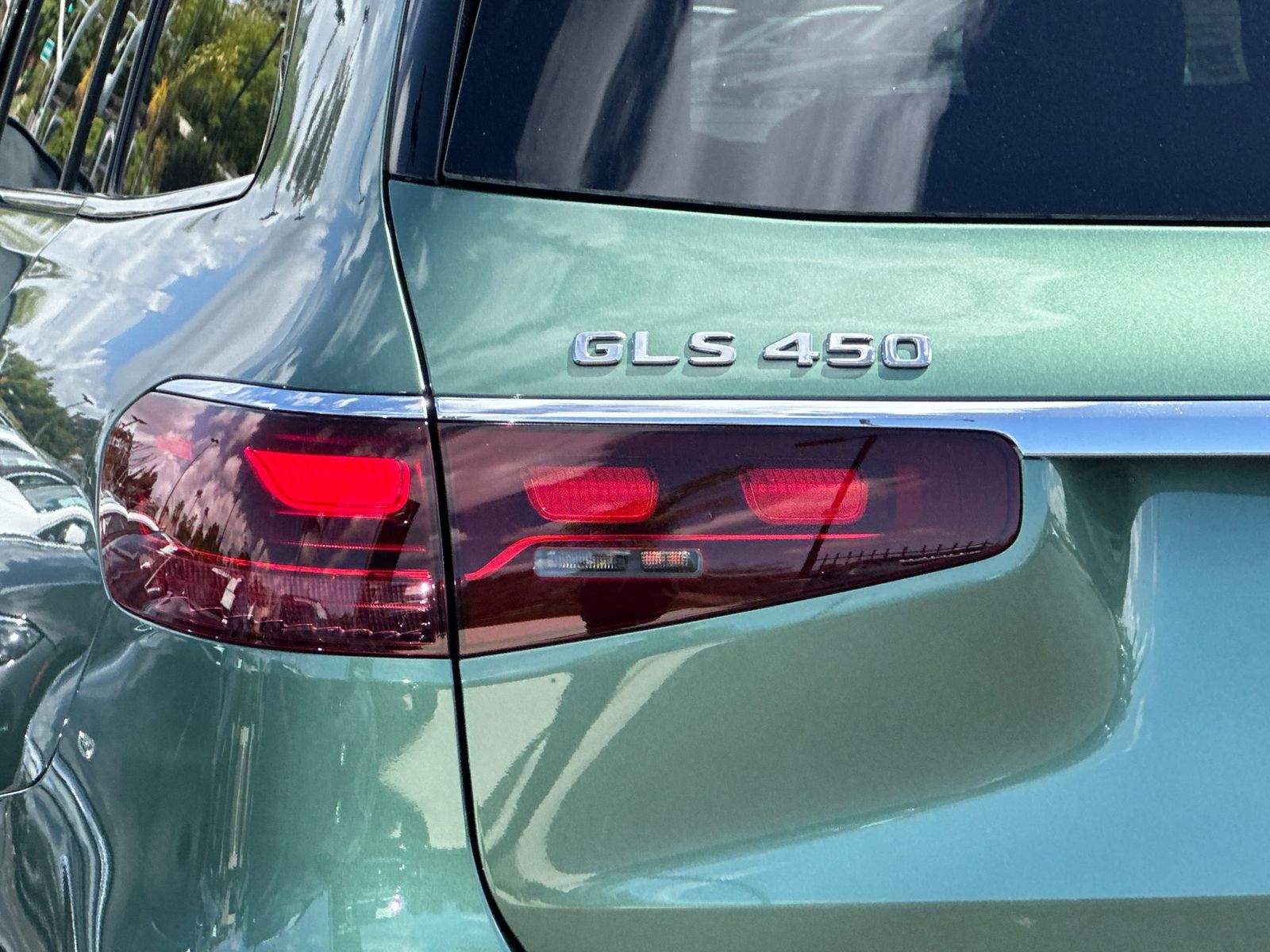 2025 Mercedes-Benz GLS Base - Photo 34