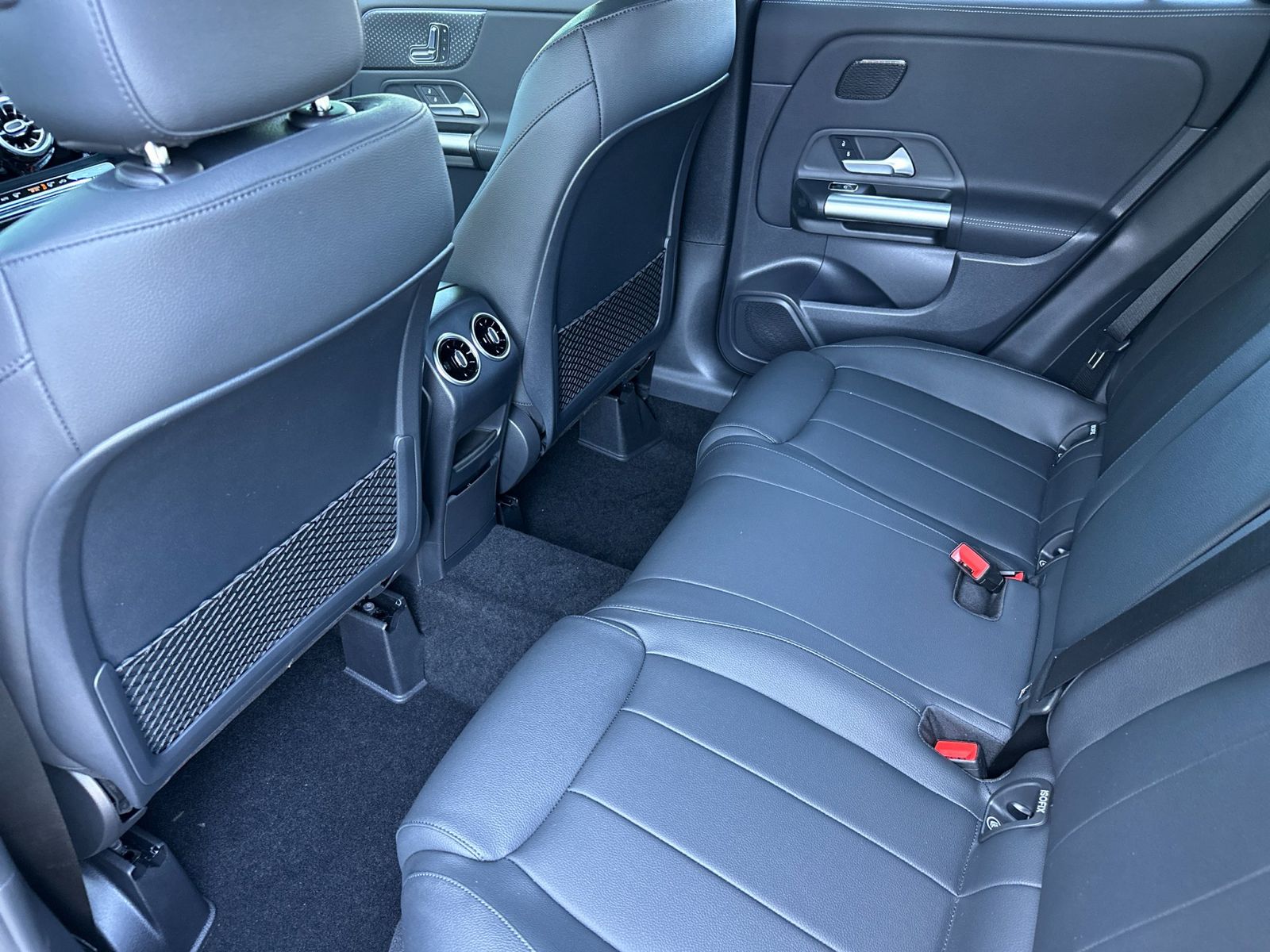 2025 Mercedes-Benz GLA GLA250 - Photo 12