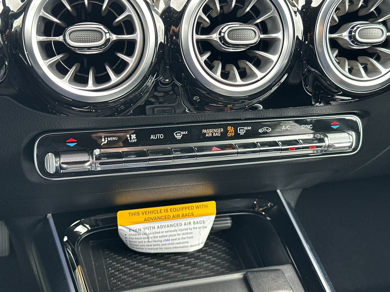 2025 Mercedes-Benz GLA GLA250 - Photo 22