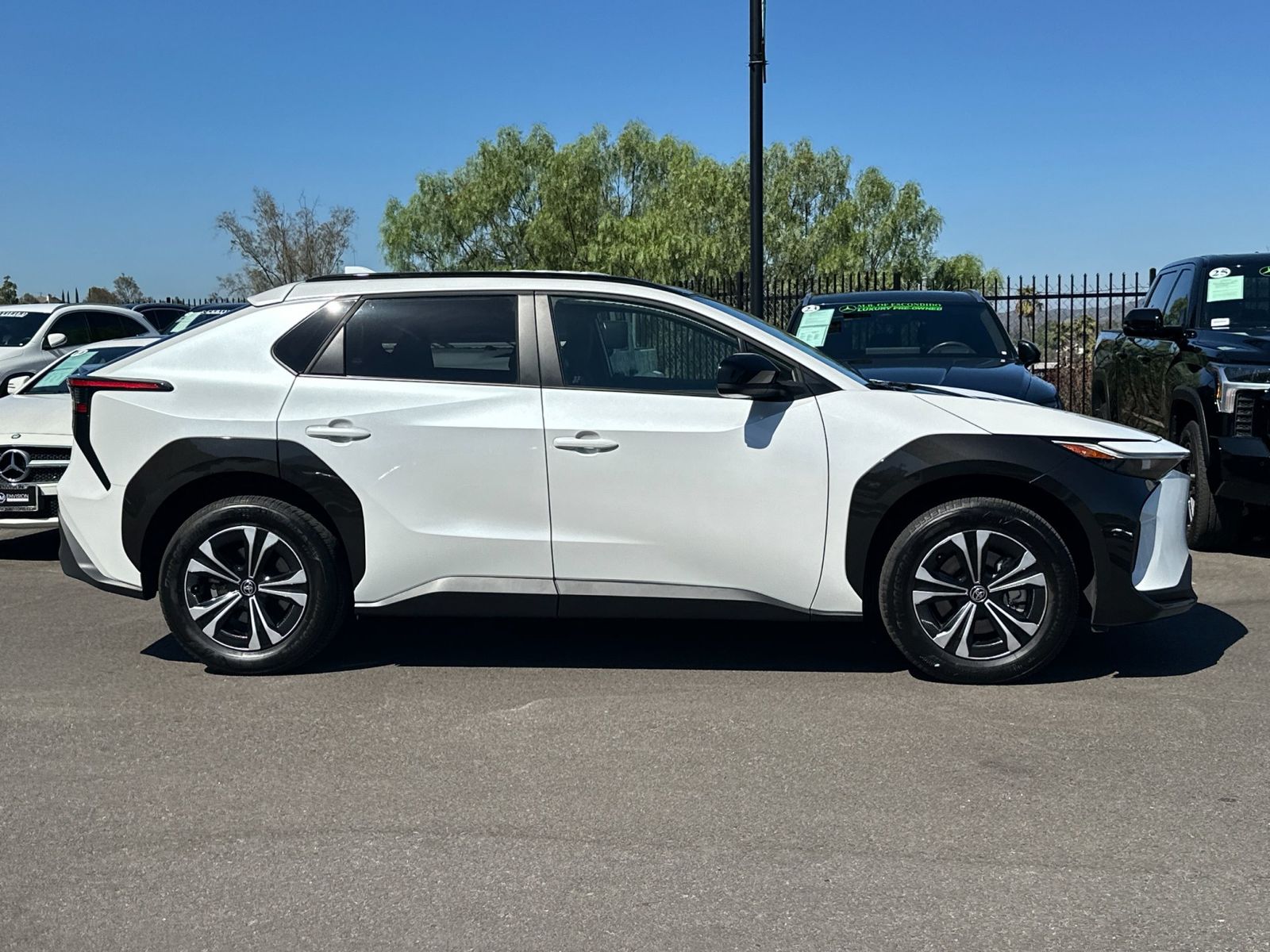 Used 2024 Toyota bZ4X XLE with VIN JTMAAAAA5RA054884 for sale in Escondido, CA