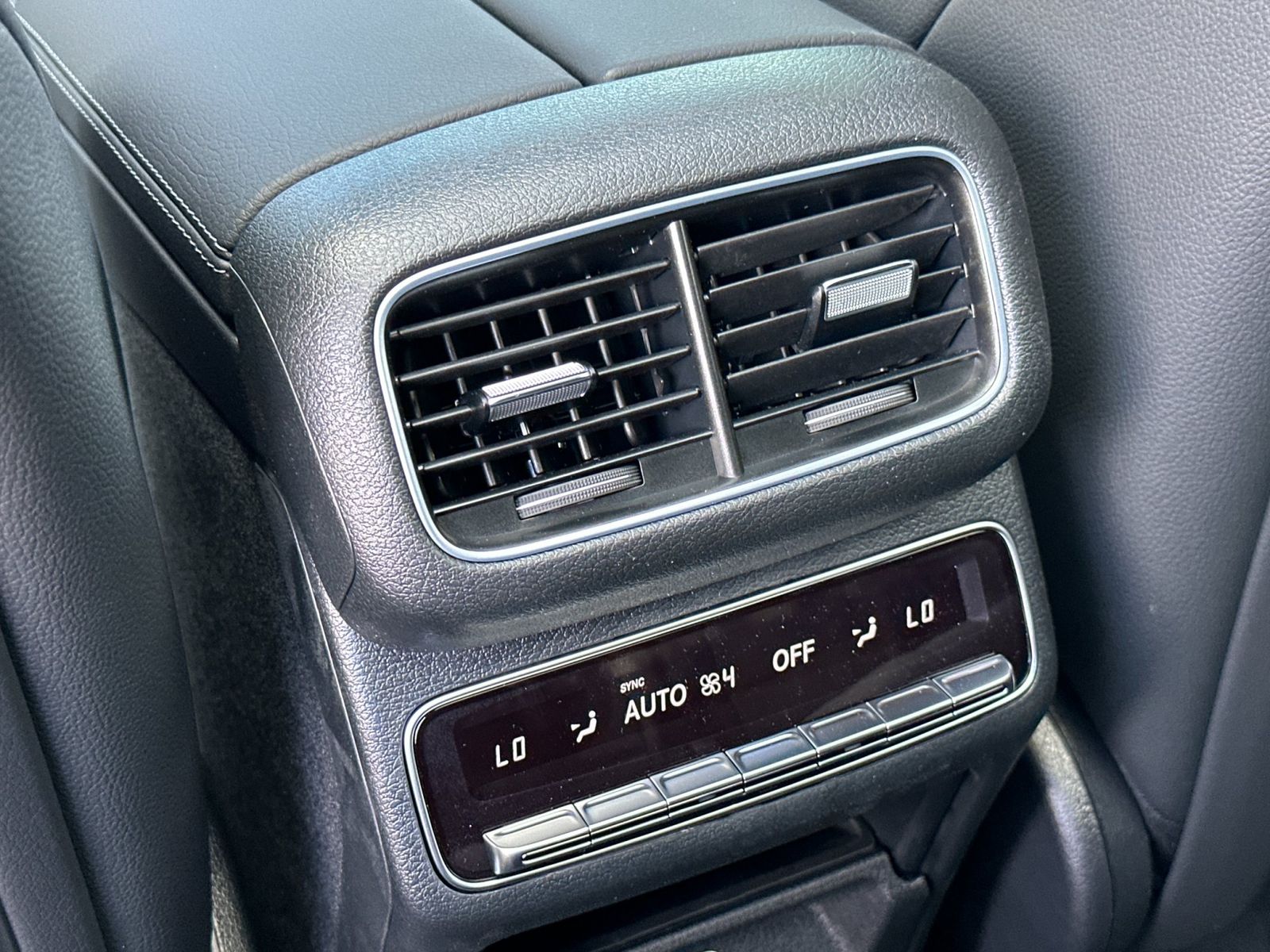 2025 Mercedes-Benz GLS Base - Photo 13