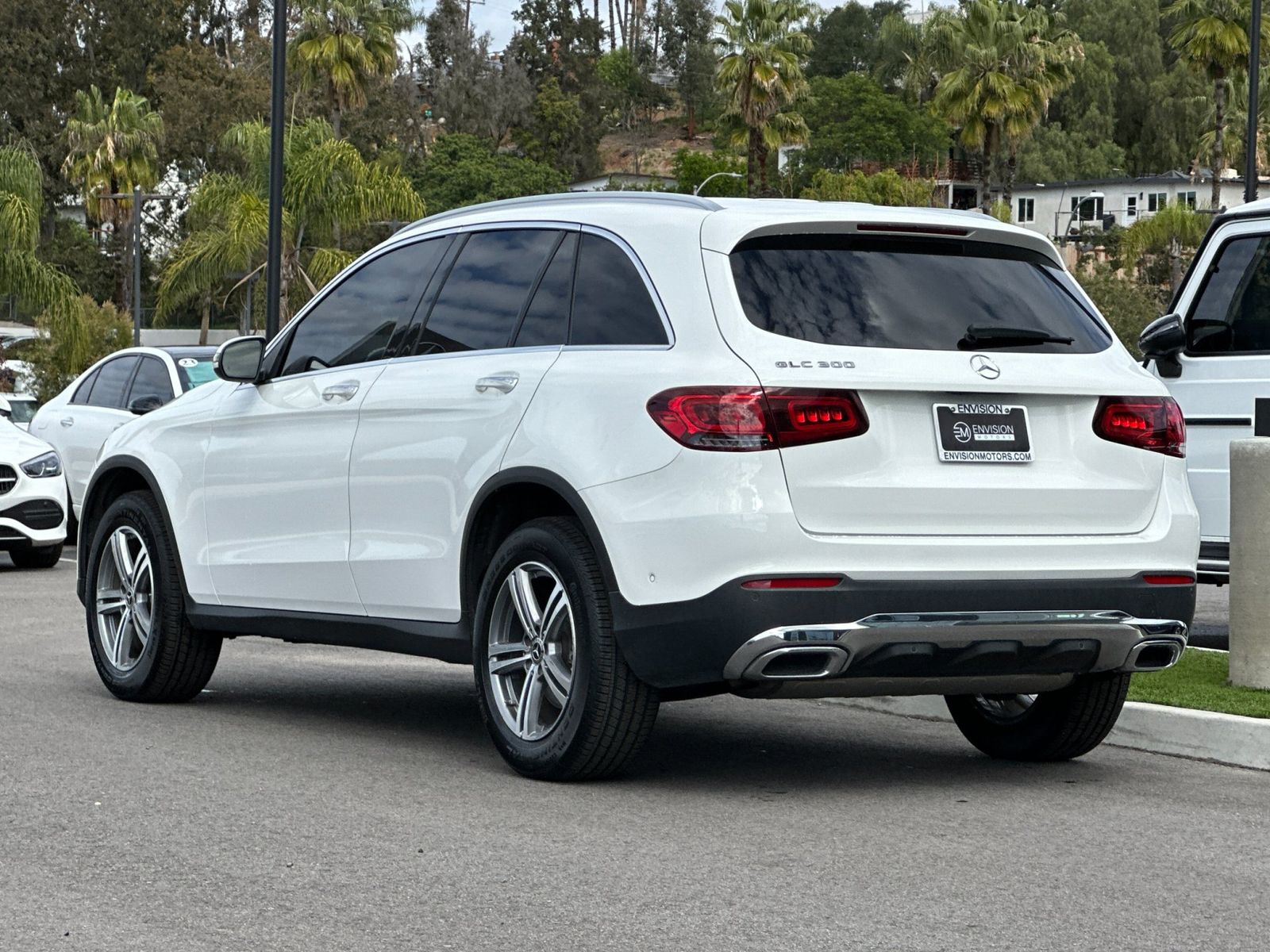 2022 Mercedes-Benz GLC 300 photo 4