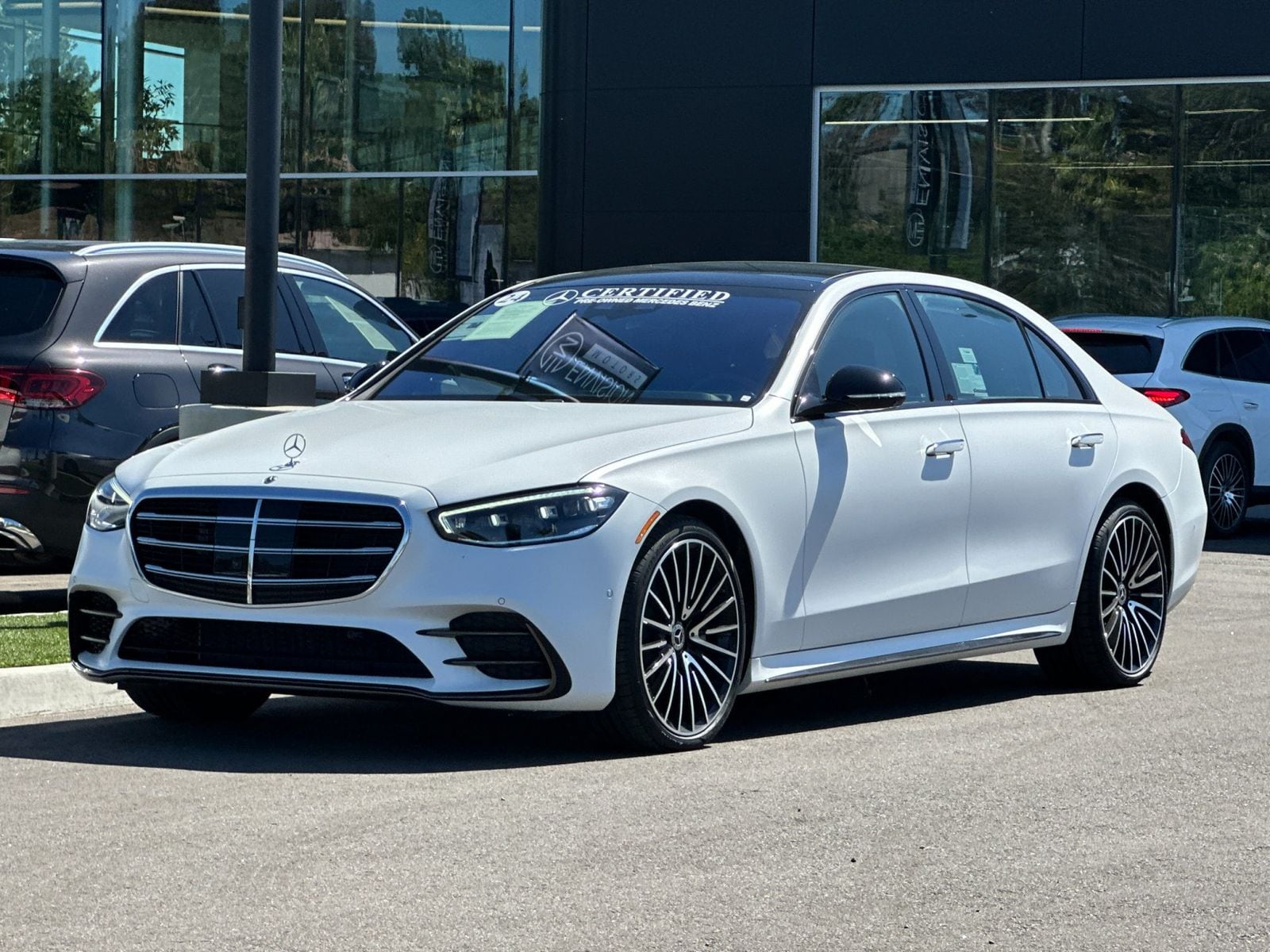 2024 Mercedes-Benz S-Class S 580 4MATIC photo 3