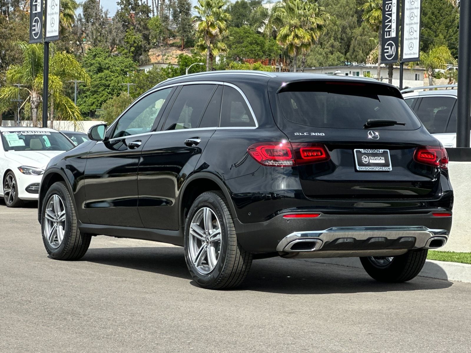2022 Mercedes-Benz GLC 300 photo 4