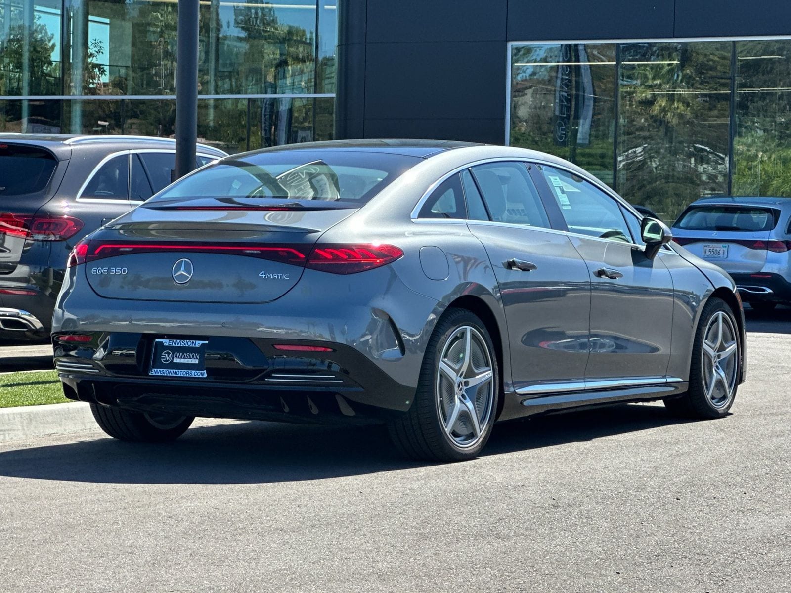 2024 Mercedes-Benz EQE 350 4MATIC photo 2