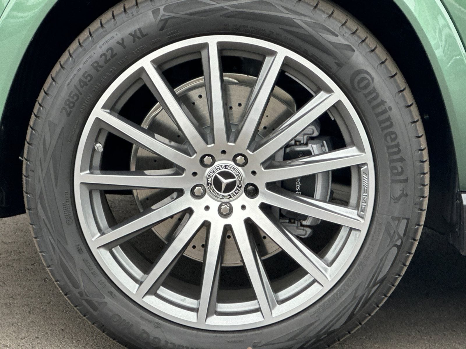 2025 Mercedes-Benz GLS Base - Photo 32