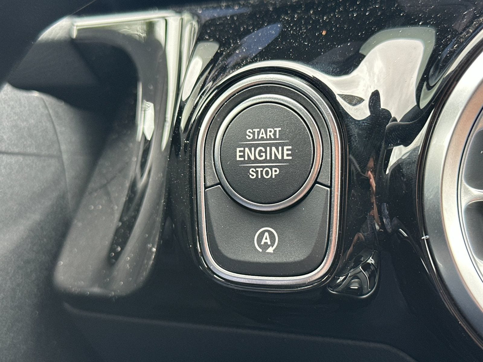 2025 Mercedes-Benz GLA GLA250 - Photo 24