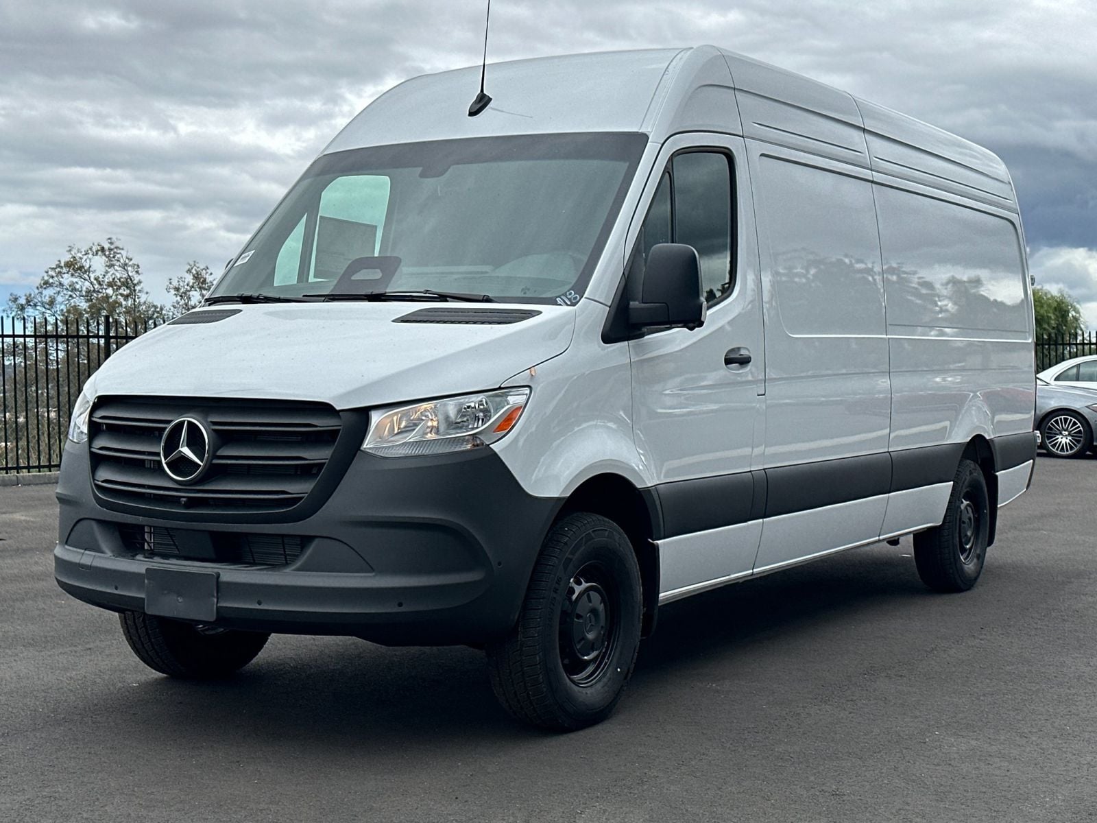 2025 Mercedes-Benz Sprinter Cargo Van Base - Photo 7
