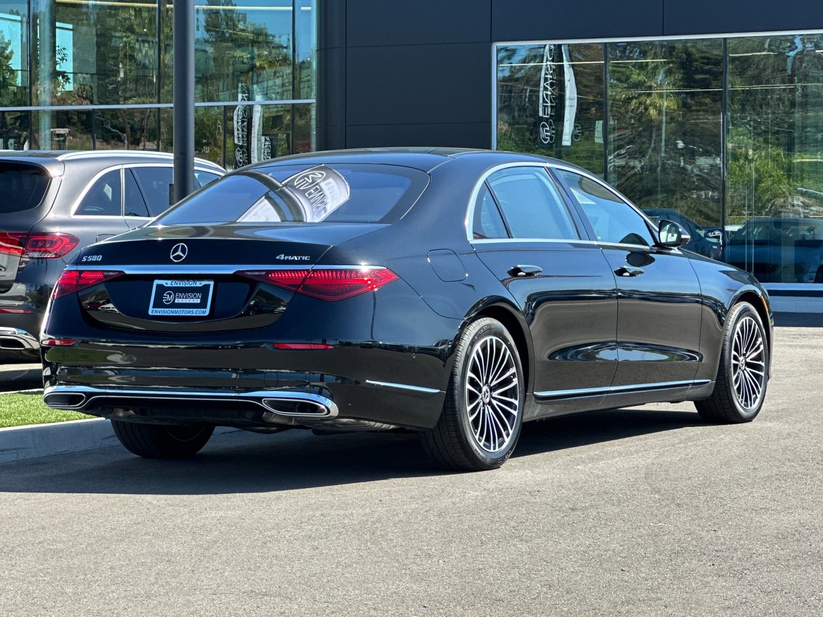 2024 Mercedes-Benz S-Class S 580 4MATIC photo 2