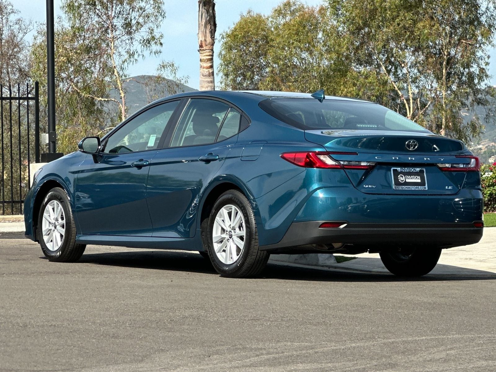 2026 Toyota Camry LE photo 4
