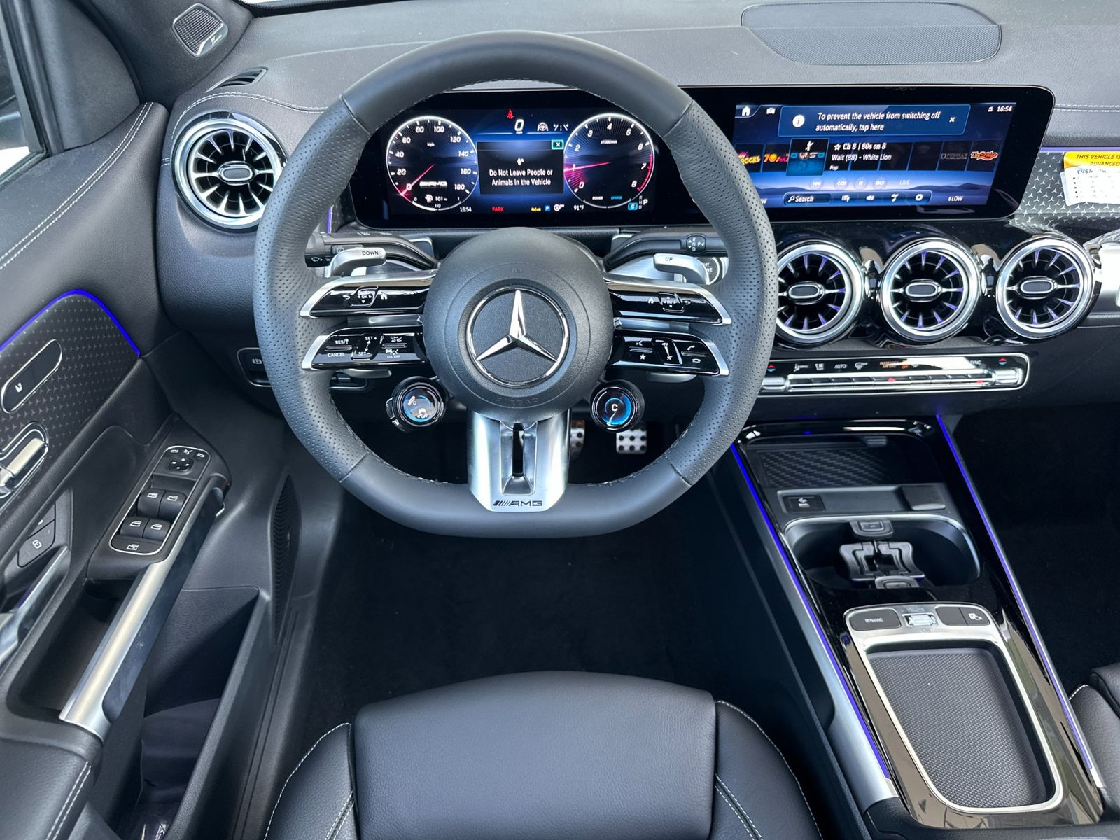 2024 Mercedes-Benz GLB GLB35 AMG - Photo 15