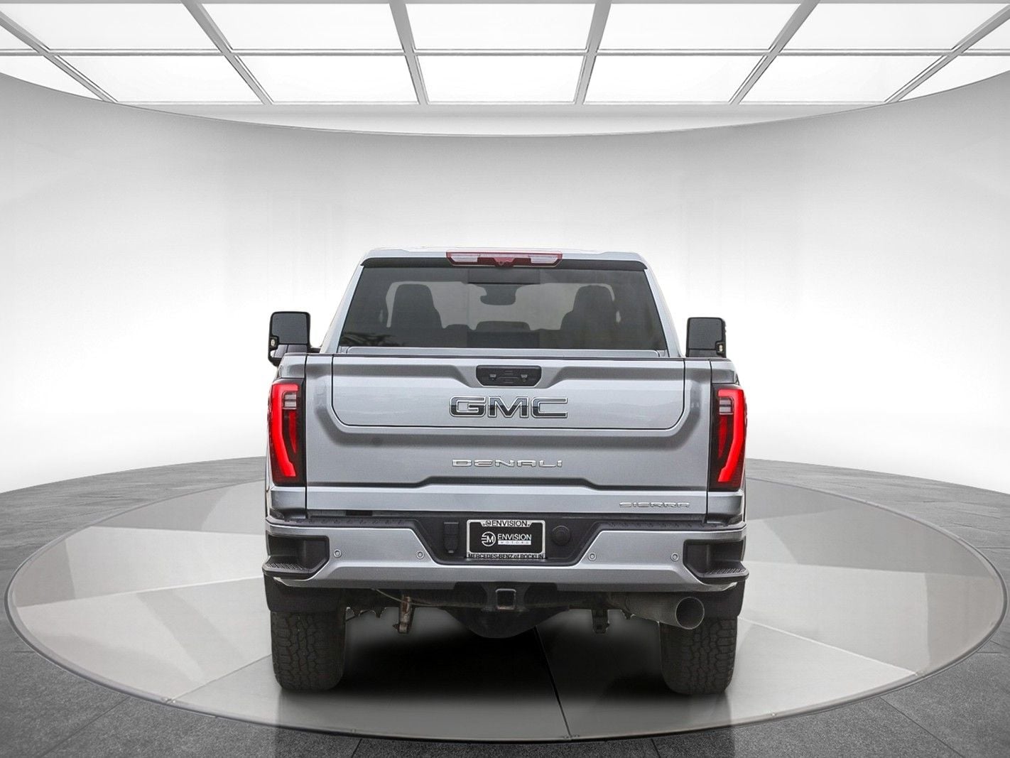 2024 GMC Sierra 3500HD Denali Ultimate photo 2