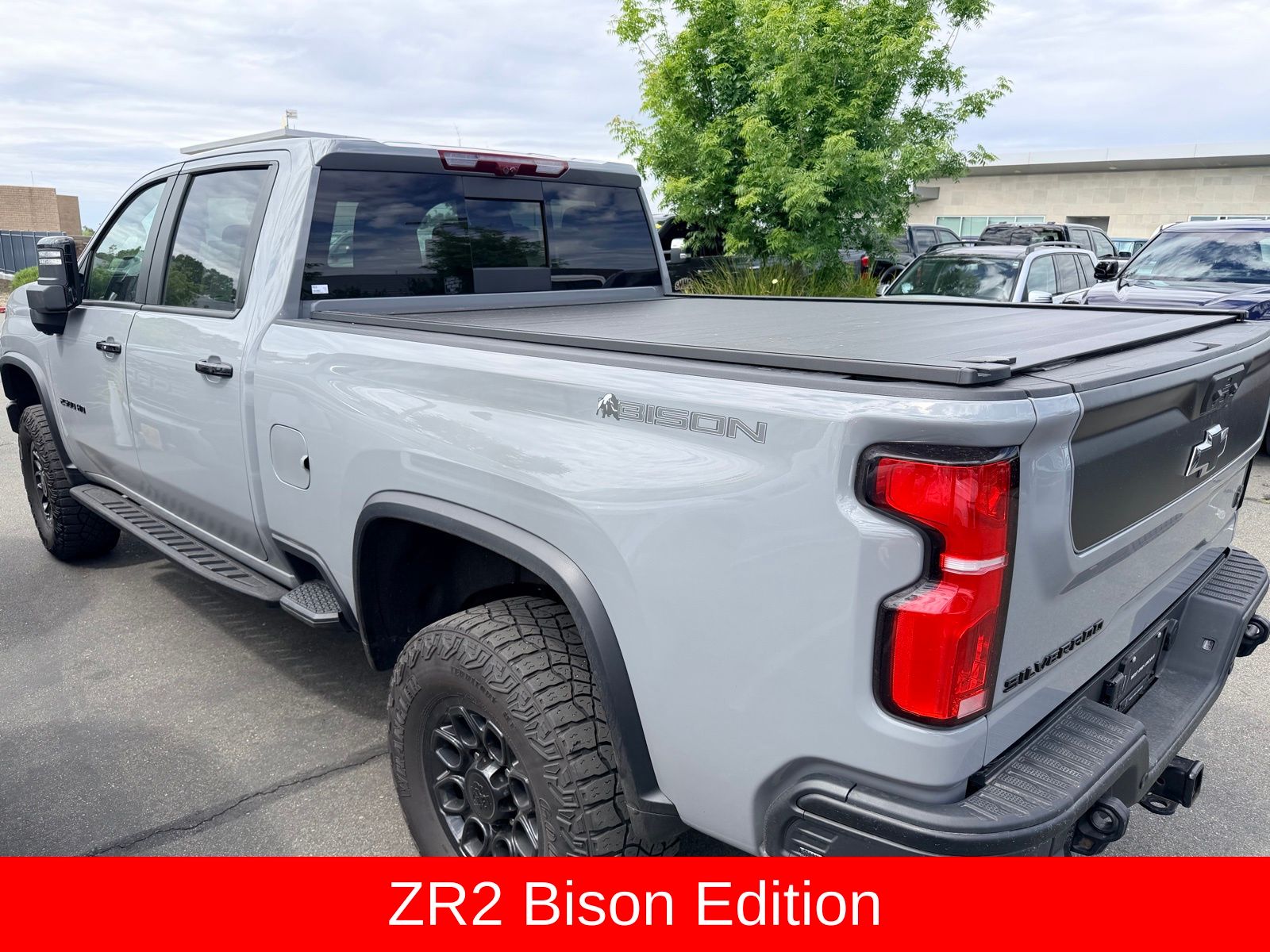 2024 Chevrolet Silverado 2500HD ZR2 photo 4