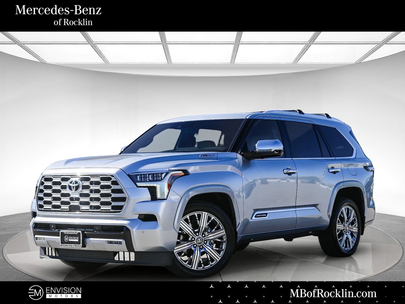 2025 Toyota Sequoia Capstone 4WD i-FORCE MAX Hybrid's photo