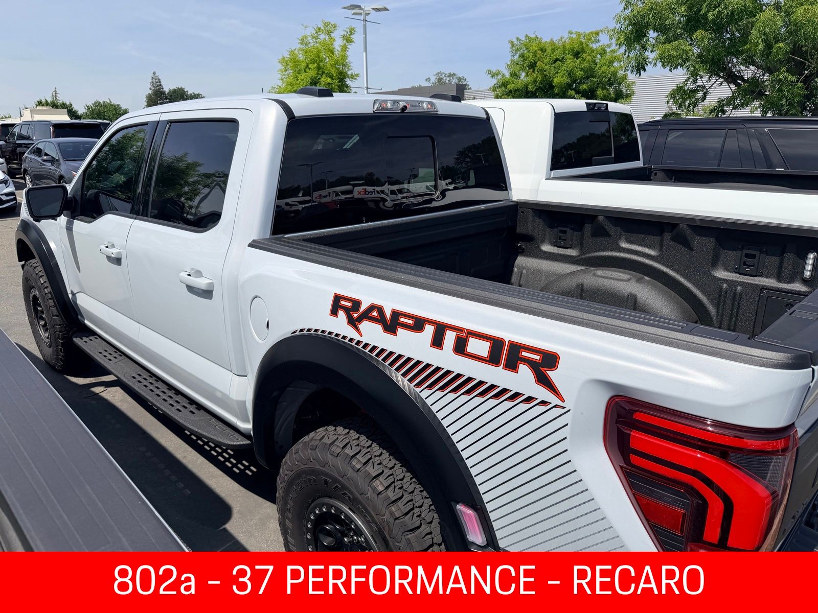 2025 Ford F-150 Raptor photo 5