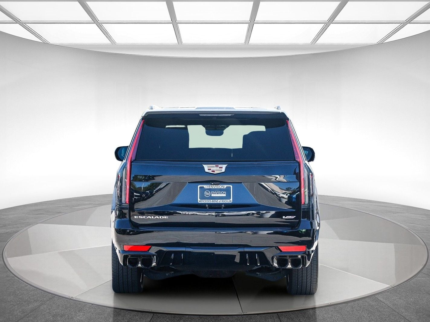 2023 Cadillac Escalade ESV V-Series photo 2