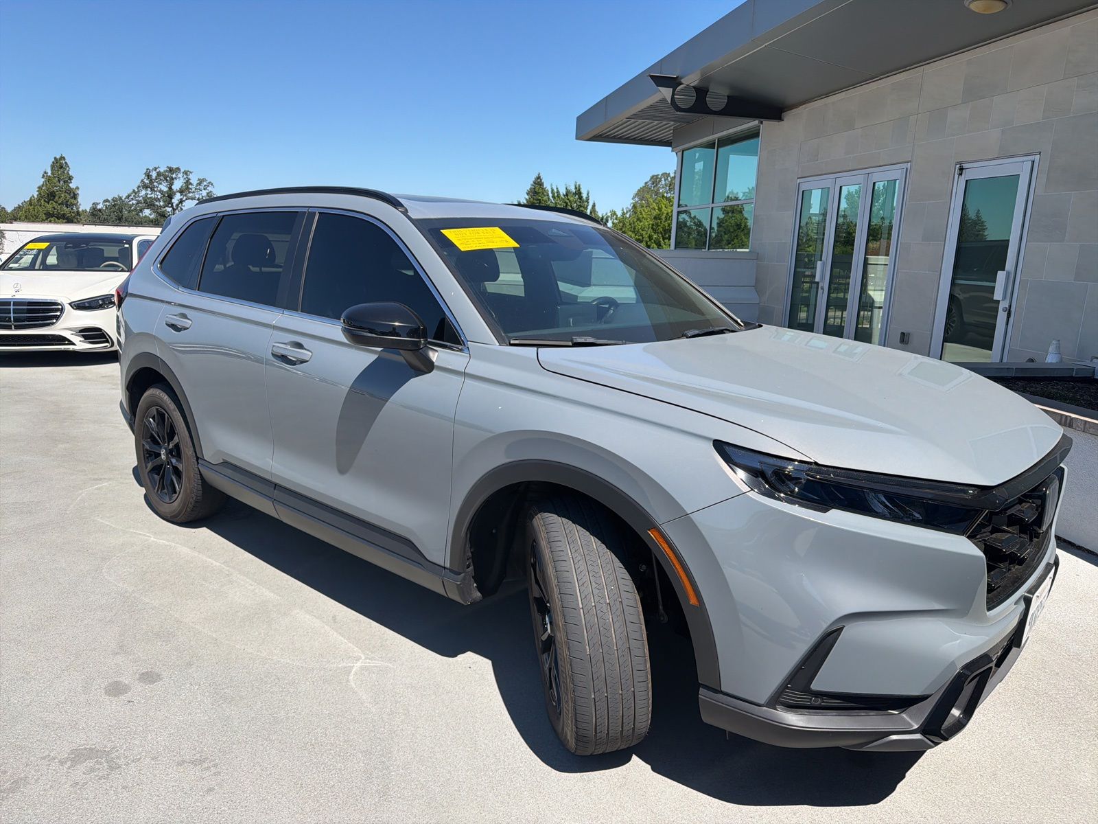 2024 Honda CR-V Hybrid Sport-L AWD's photo