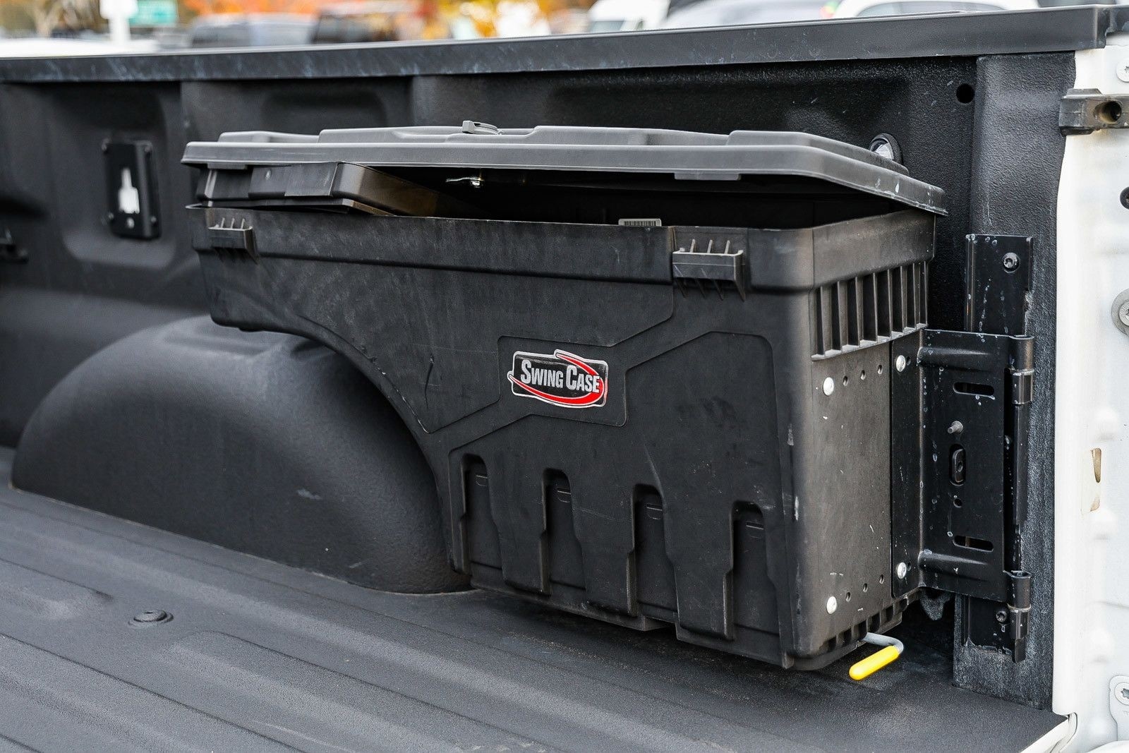 2023 Ford F-150 Raptor - Photo 29